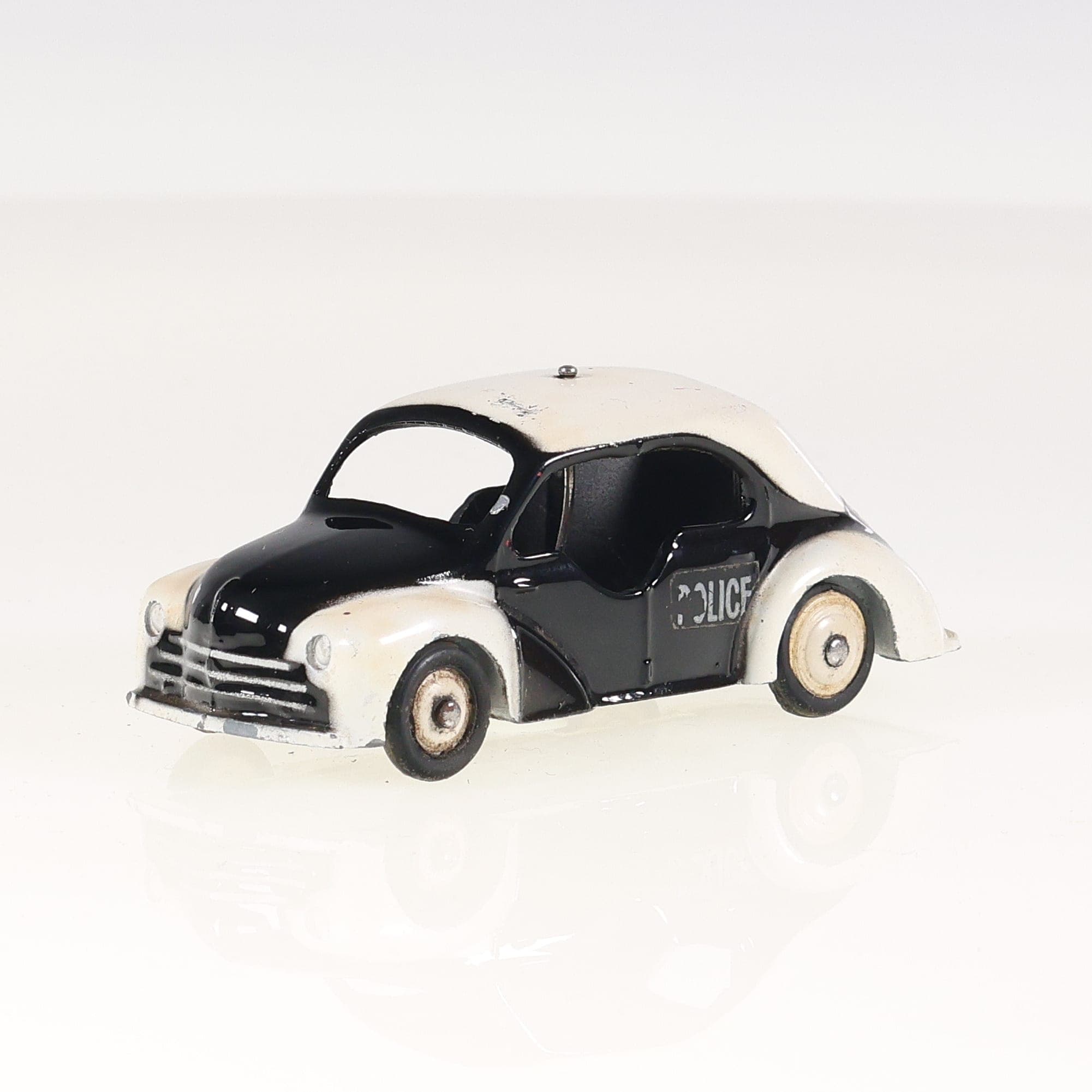 CIJ 3.49 Renault 4CV Police 1/43 Bicolore portes échancrées état B sans boîte — miniature 10