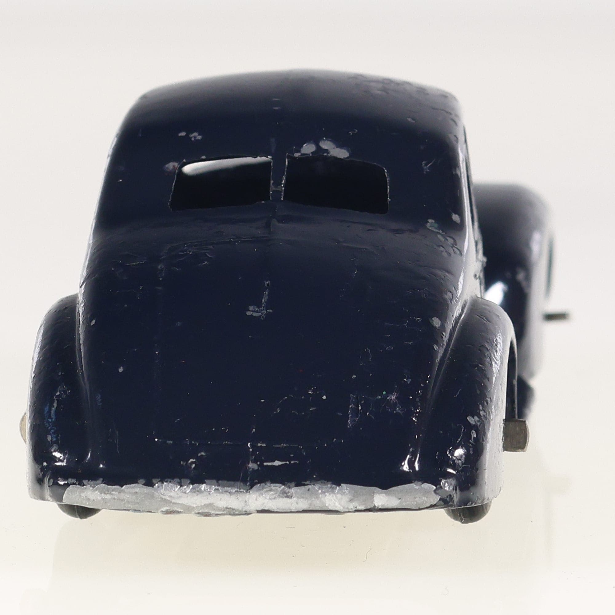 Studebaker 39F Dinky Toys State commander 1/43 Bleu nuit Grade C sans boîte — miniature 3