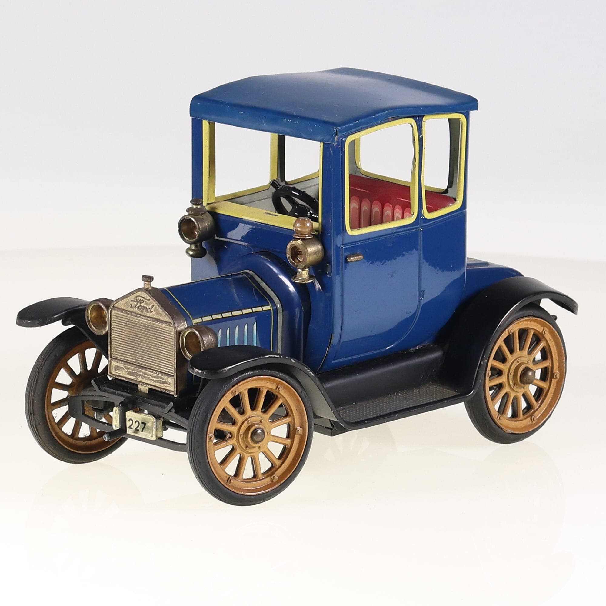 Schuco N 1227 Ford Model T Coupé 1917 16 cm Bleu sans boîte — miniature 9