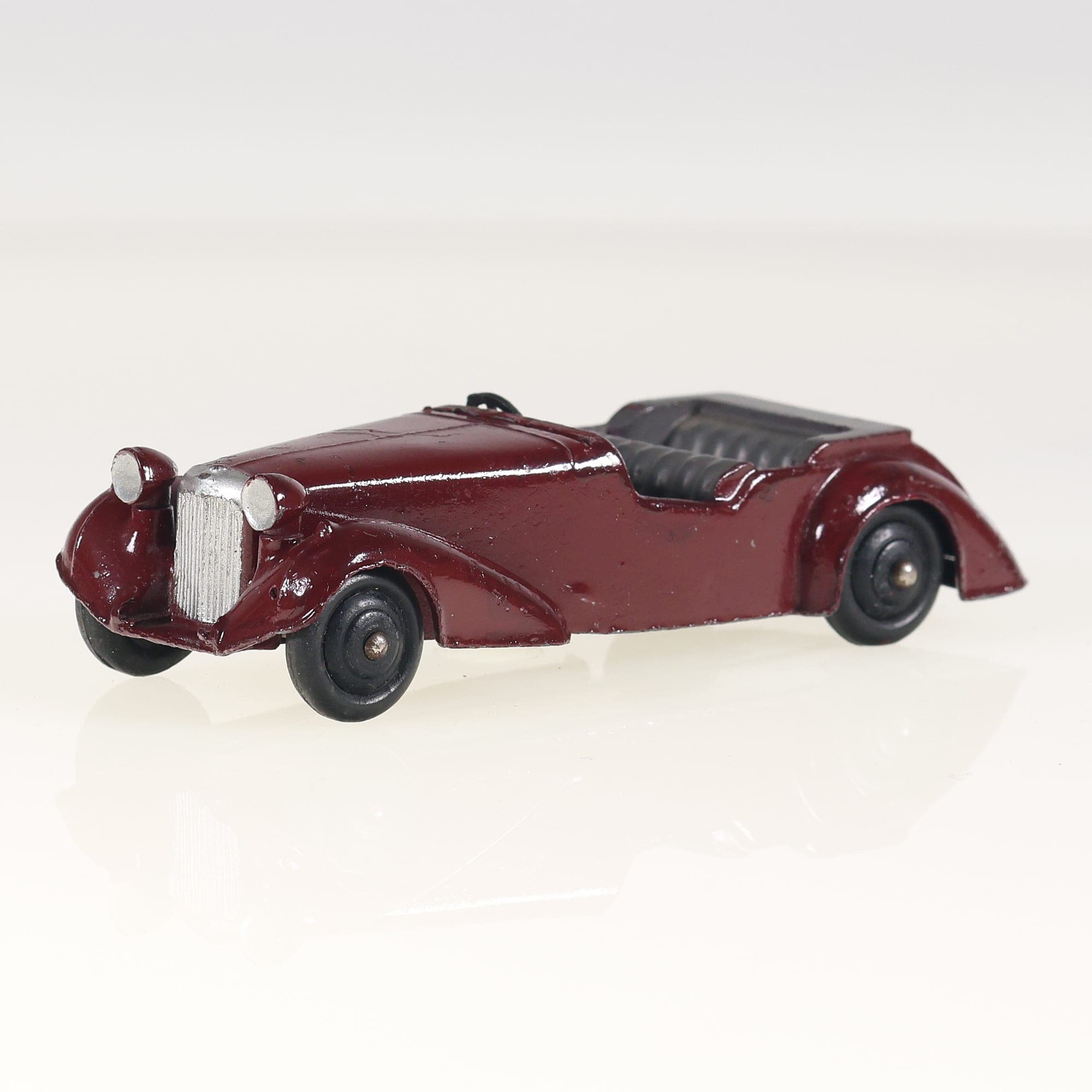 Dinky Toys 38D Alvis Alvis Cabriolet 1/43 Bordeaux Grade B sans boîte — photo 1