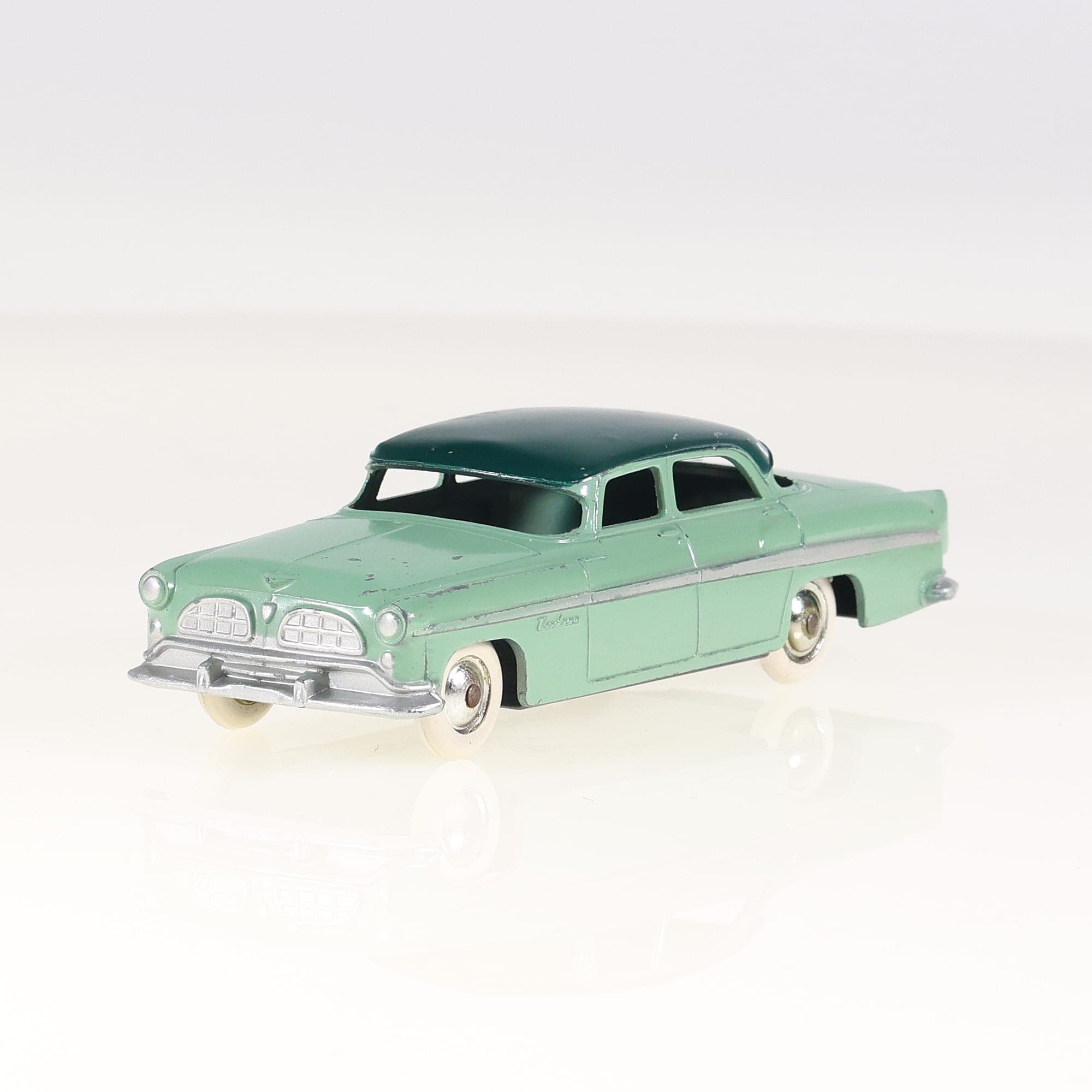 CIJ 3.15 Chrysler Windsor 1/43 Vert Grade B sans boîte