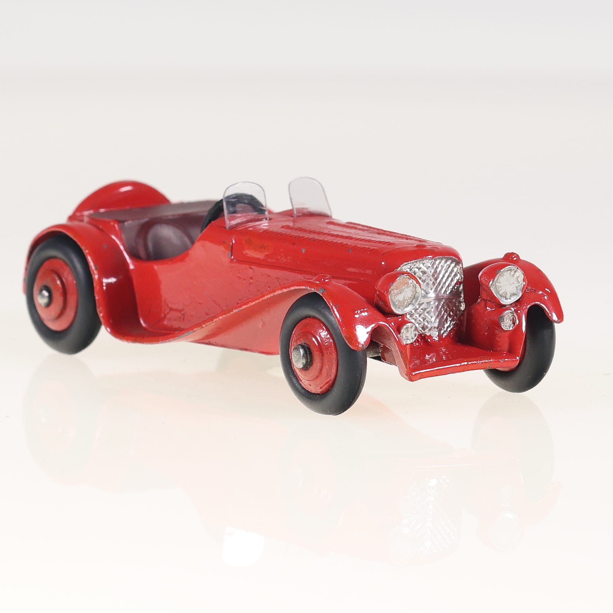 Dinky Toys 38F Jaguar SS 1/43 Rouge Grade B sans boîte — miniature 6