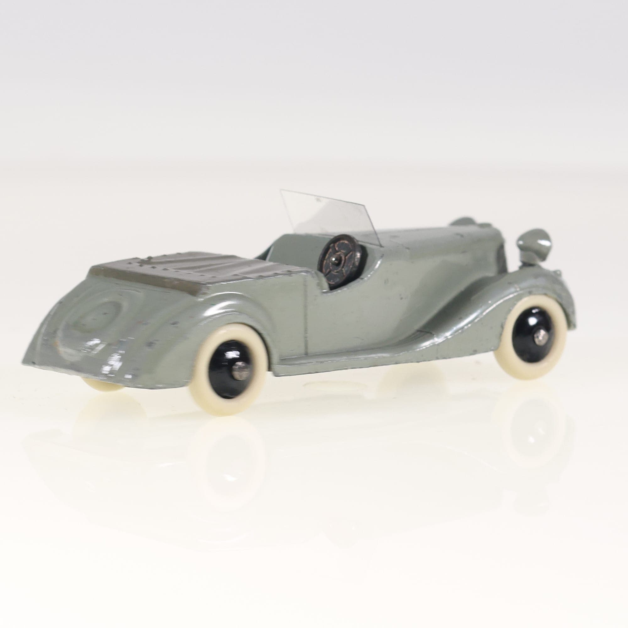 Dinky Toys 38b Sunbeam Talbot Sunbeam Talbot Sports Tourer 1/43 Gris clair GB — miniature 4