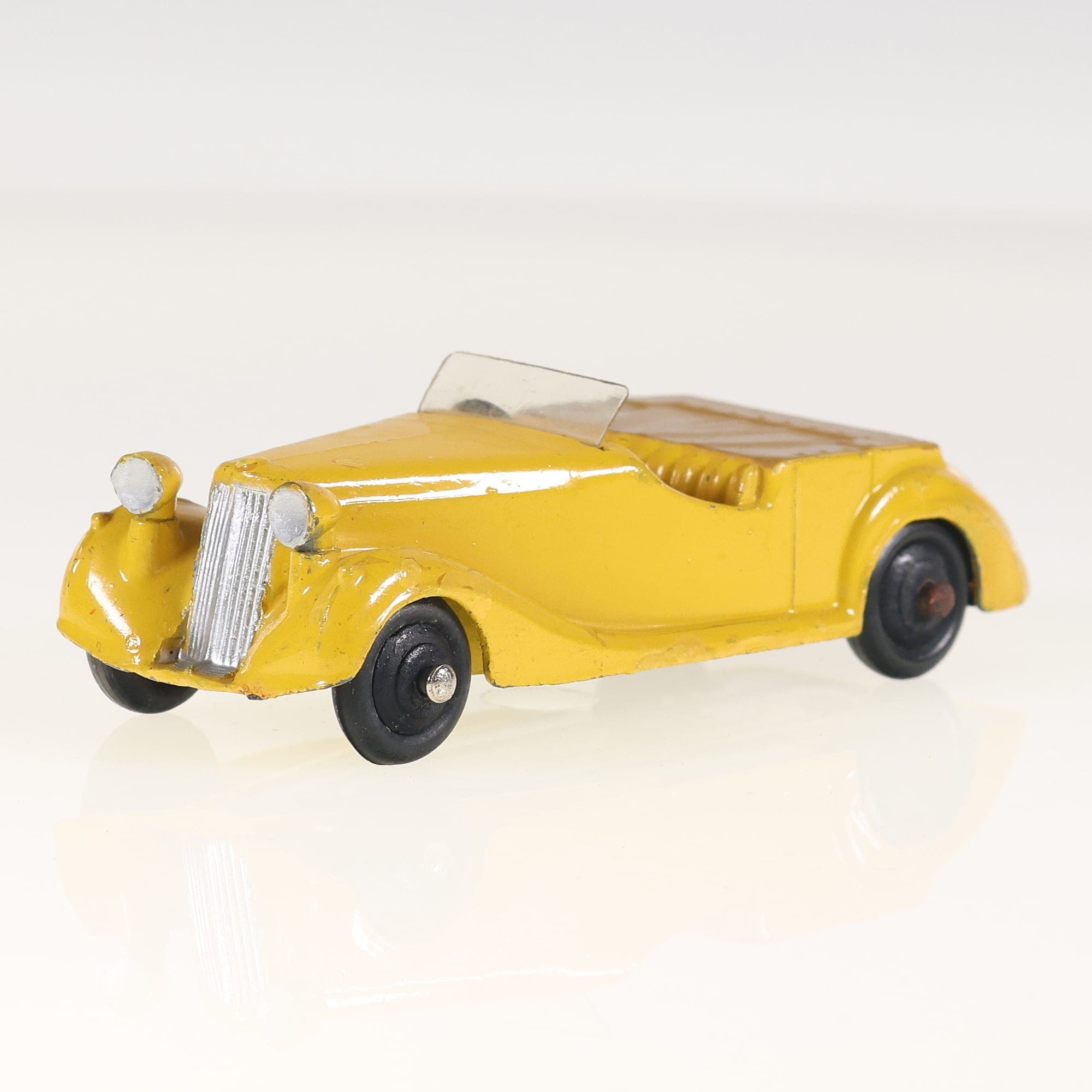 Dinky Toys 38B Sunbeam talbot cabriolet 1/43 Jaune Grade B sans boîte — miniature 9