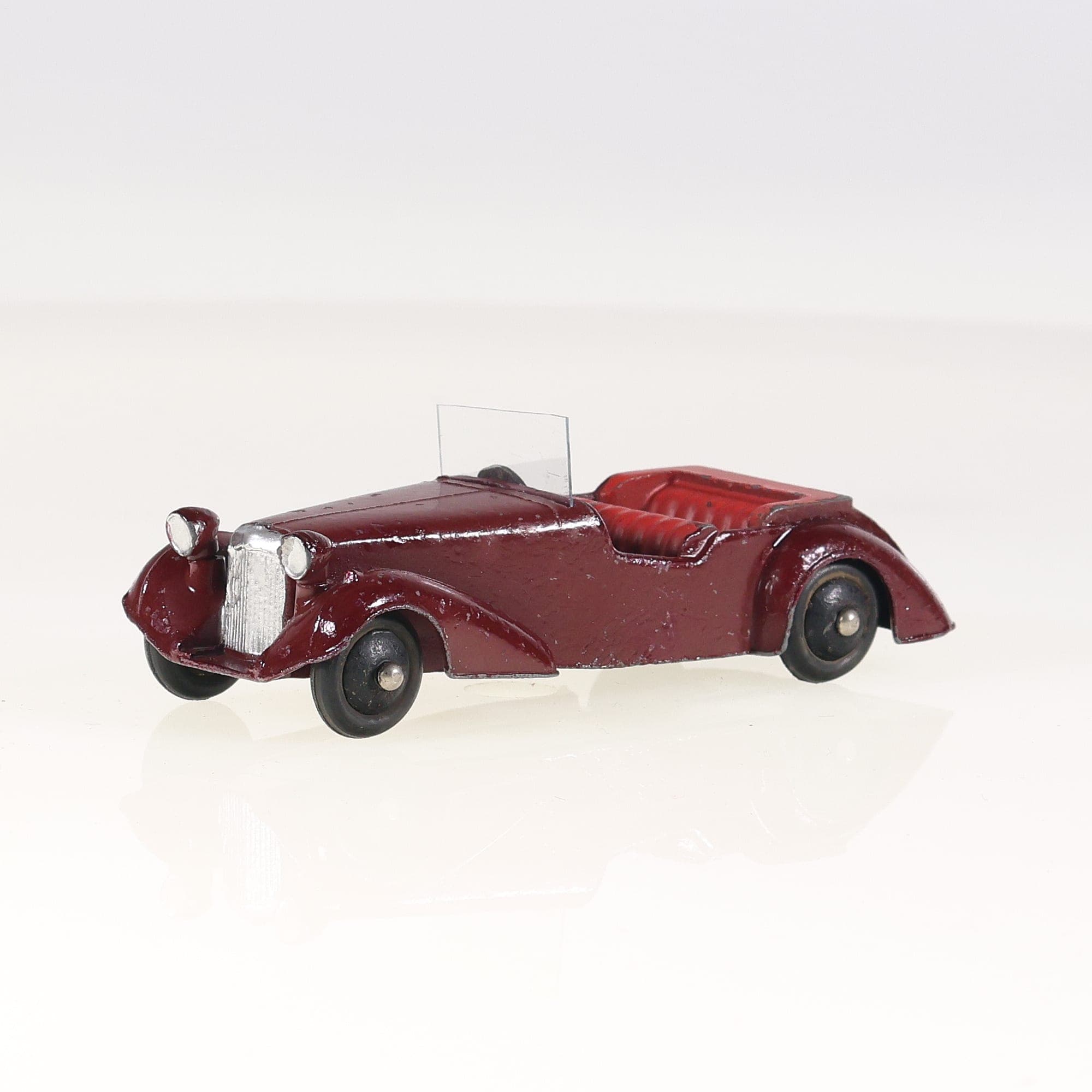 Dinky Toys GB n°38 D Alvis cabriolet 1/43 grenat/rouge état B
