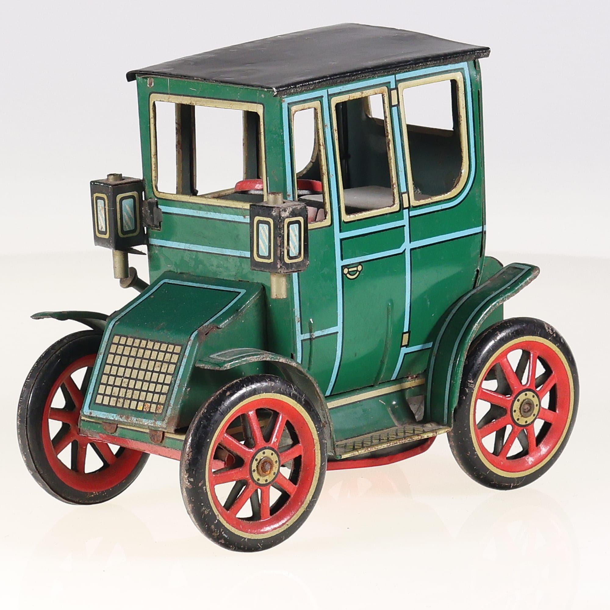 TM Japan tacot moteur à tirette 23 cm Vert et noir état B sans boîte