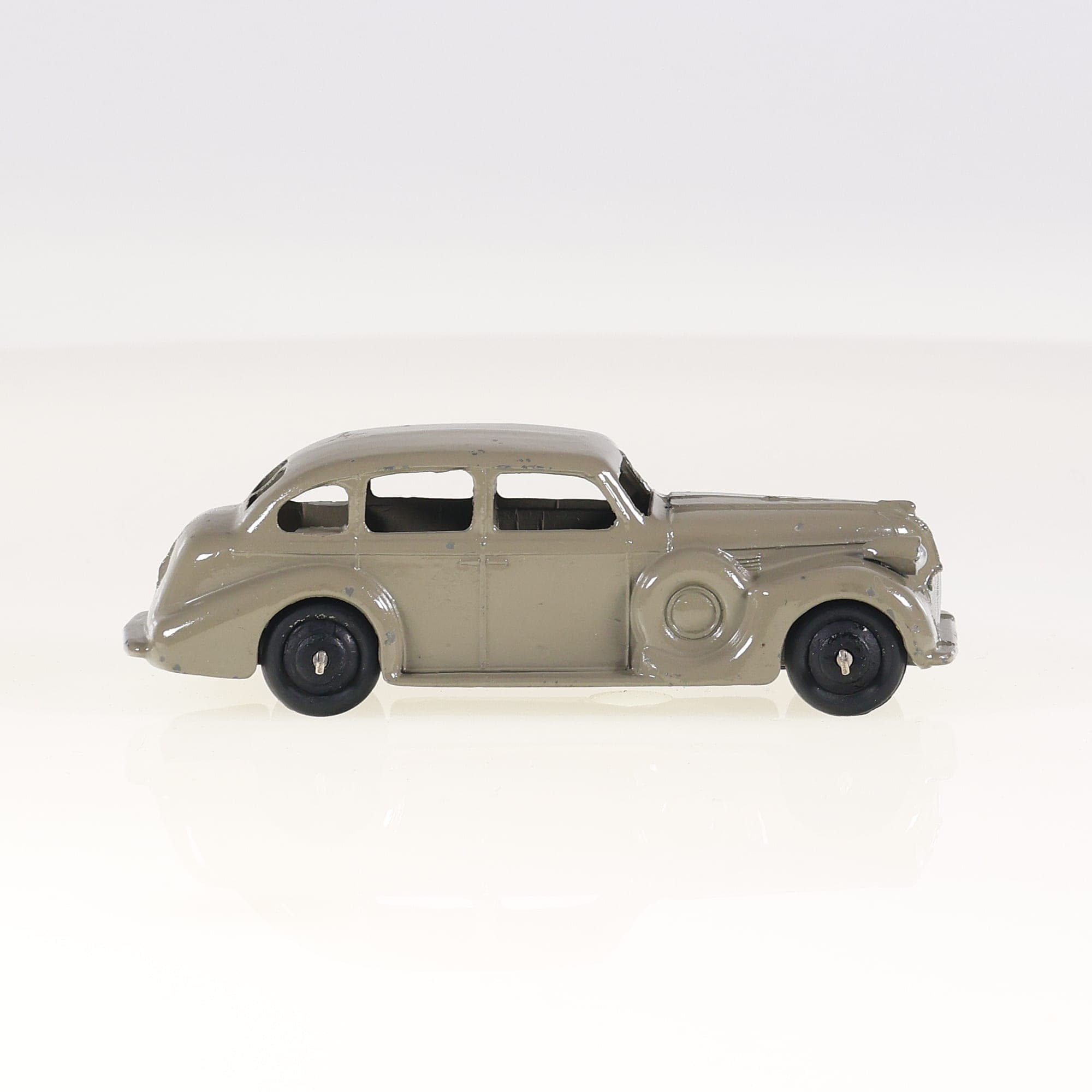 Buick 39D Dinky Toys limousine Viceroy 1/43 Grade B sans boîte — miniature 6