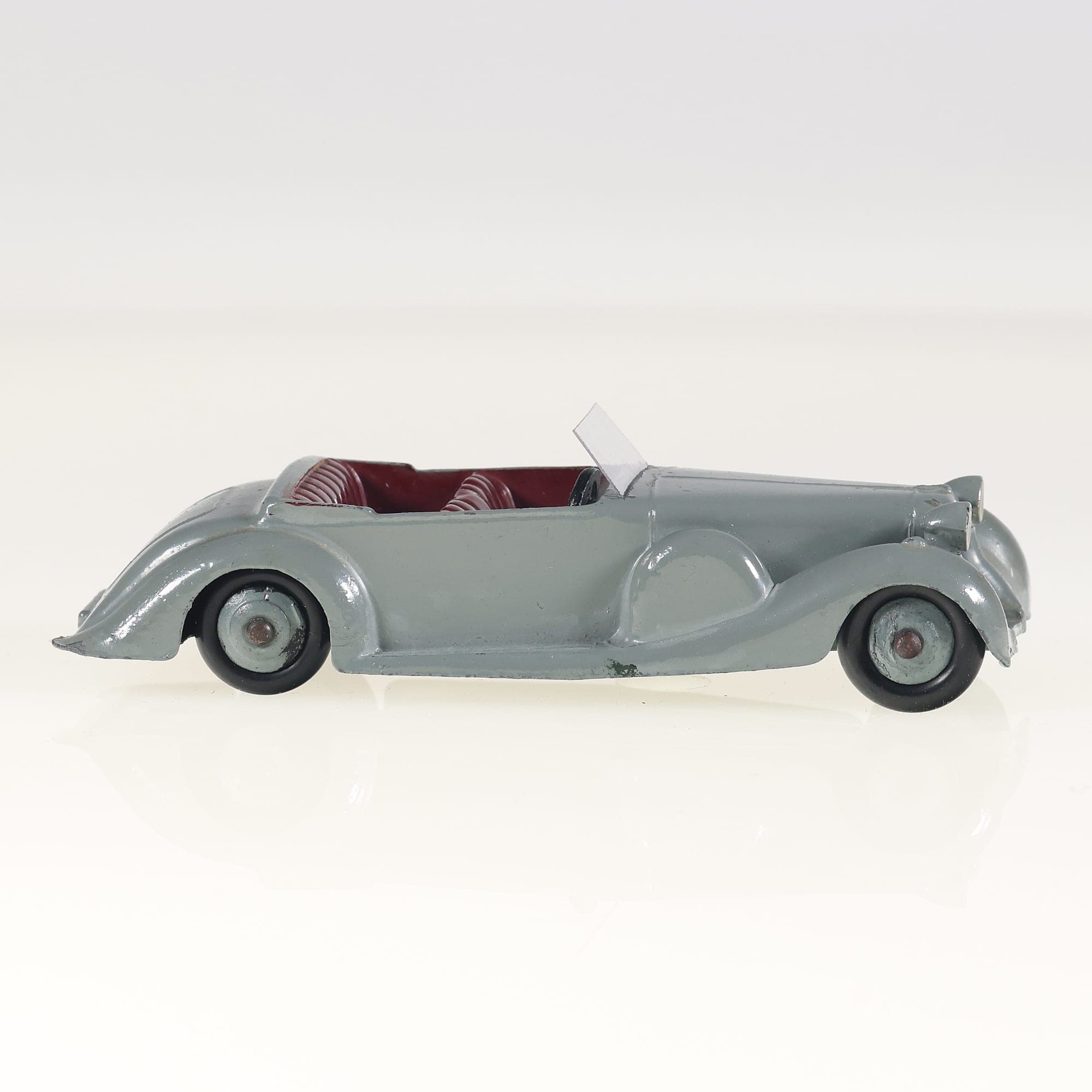 Dinky Toys 38C Lagonda Lagonda Tourer 1/43 Gris sans boîte — miniature 6