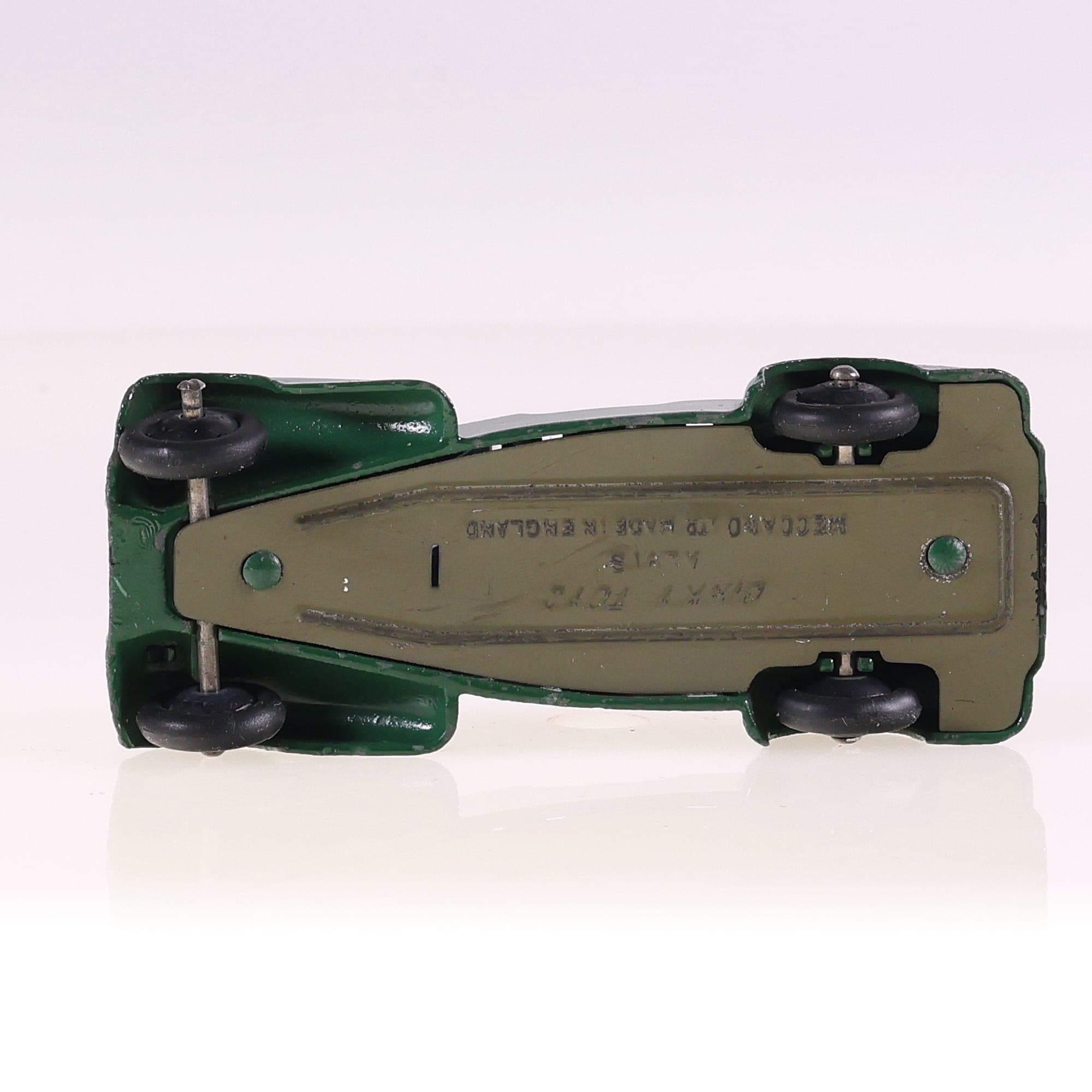 Dinky Toys 38D Alvis cabriolet 1/43 Vert sans boîte — miniature 9