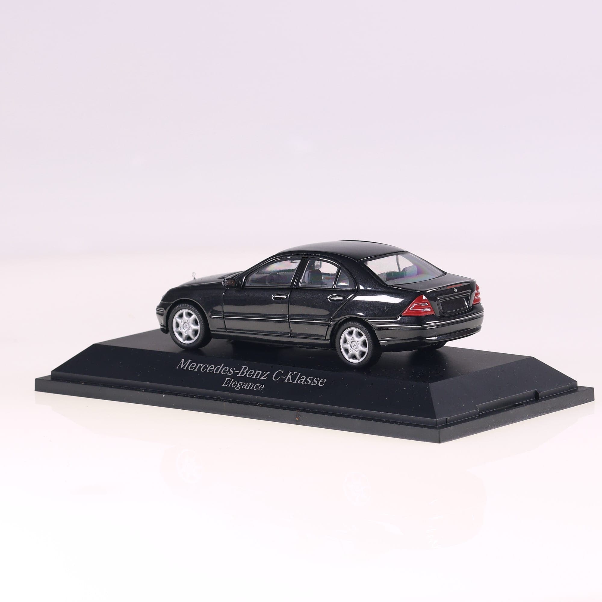 Mercedes-Benz C-Klasse Elegance Edition C  1/43  — miniature 8