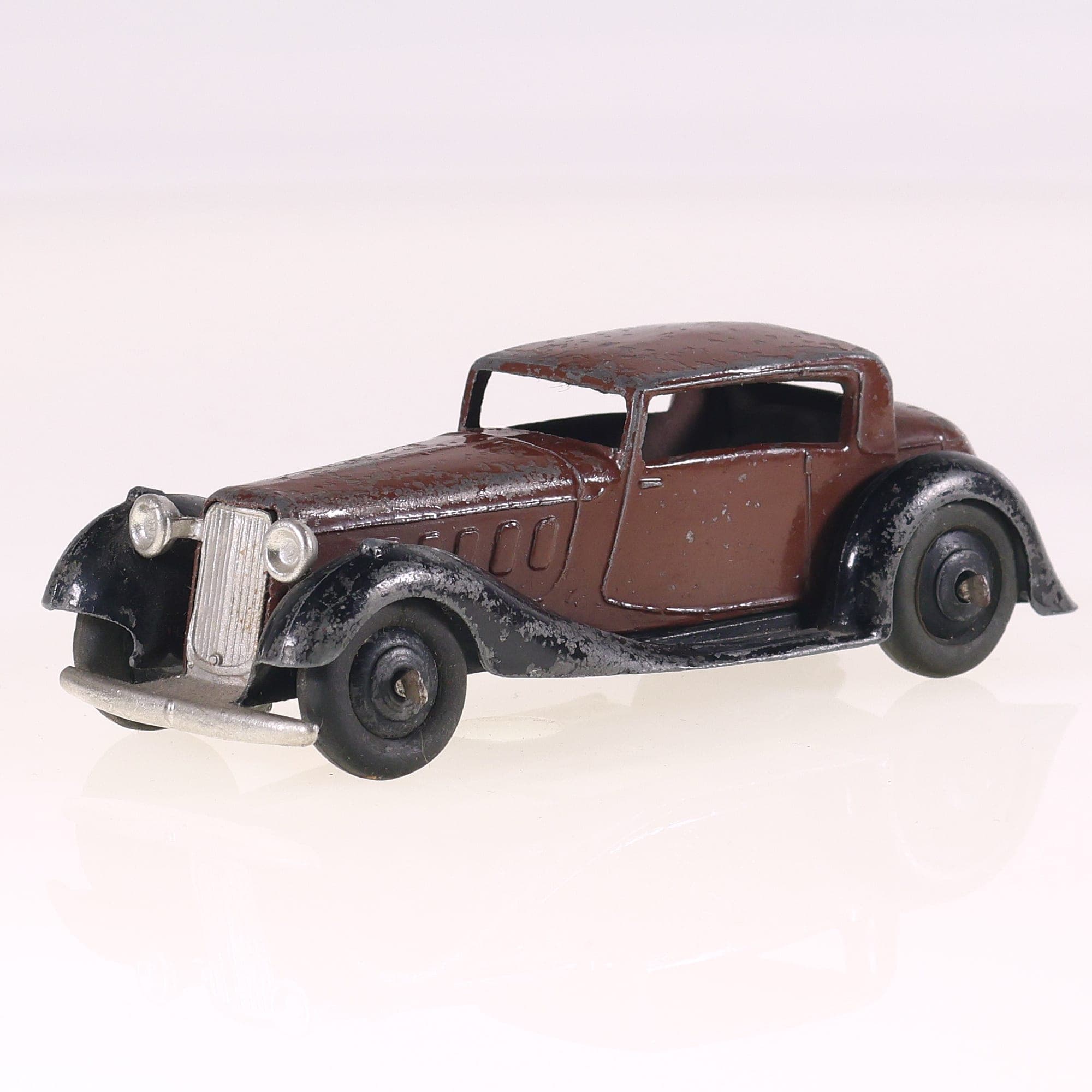 Dinky Toys n° 36C Humber Vogue saloon 1/43 Marron état C 