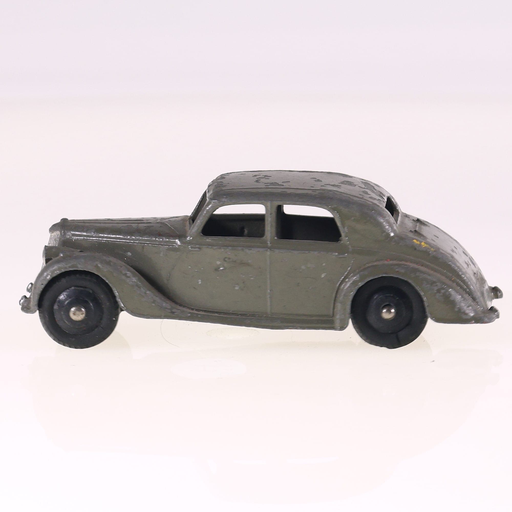 Dinky Toys 40A Riley saloon 1/43 Gris Grade C sans boîte — miniature 2