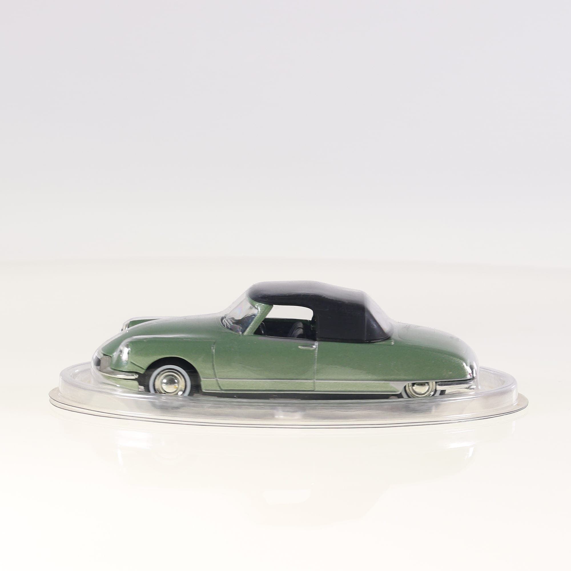 Solido 154 Citroën DS  1/43 Vert amande / Capote noire avec boîte
