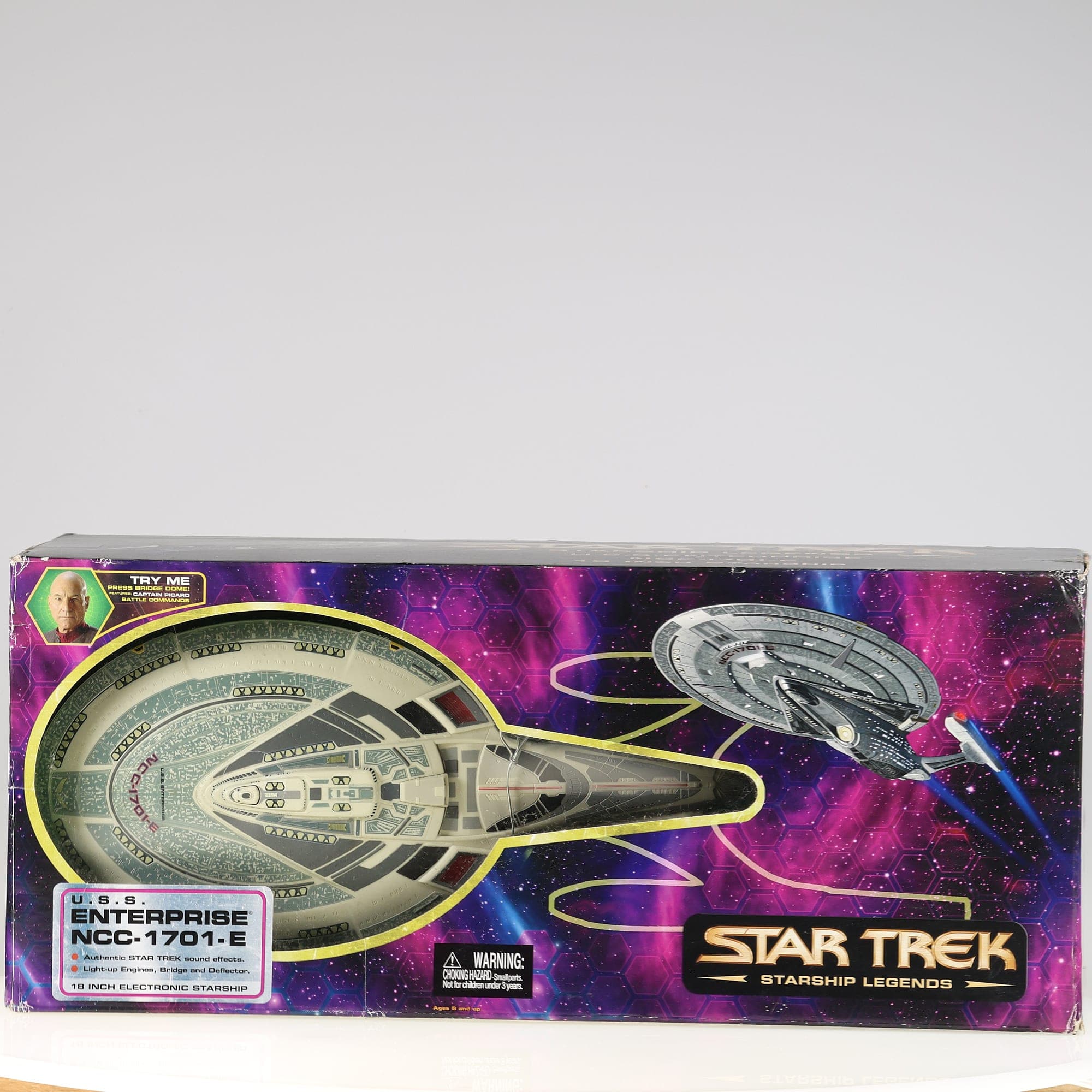 Diamond Select Toys U.S.S. Enterprise NCC-1701-E