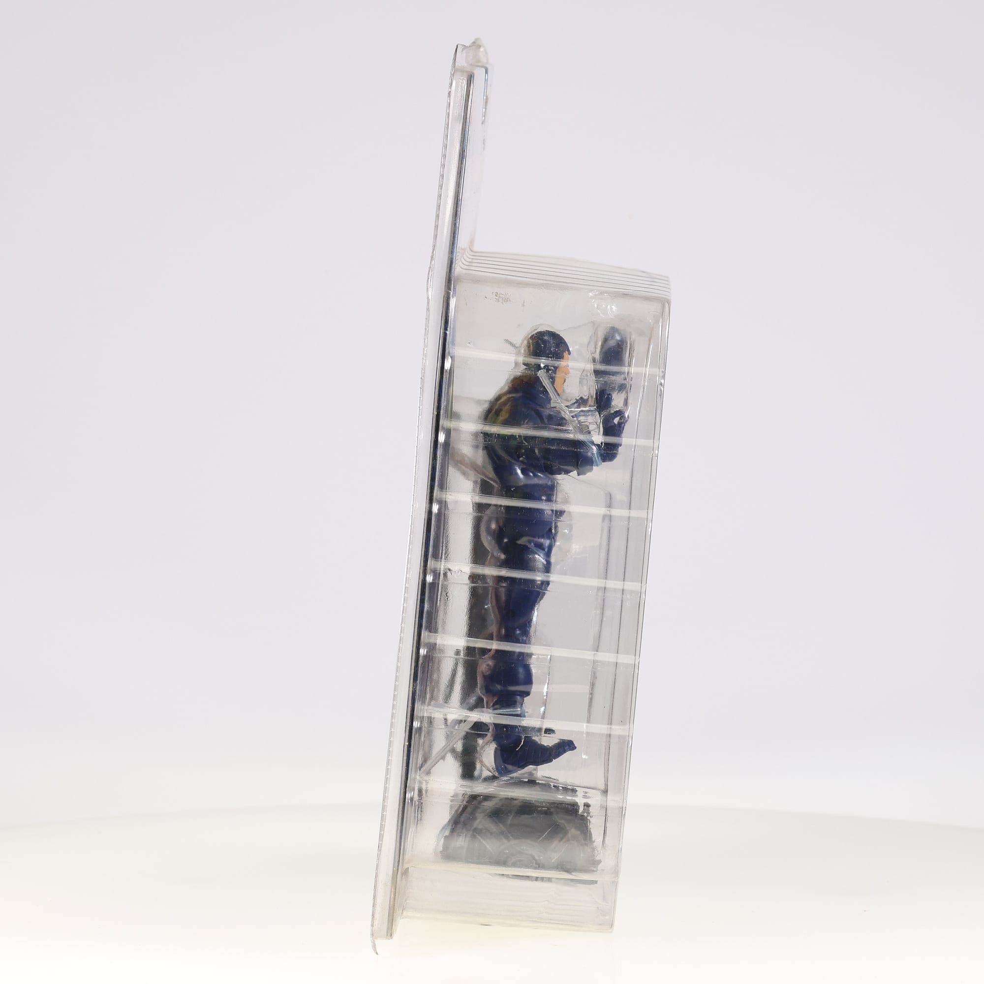 Toy Biz Stealth Armor Iron Man — miniature 4