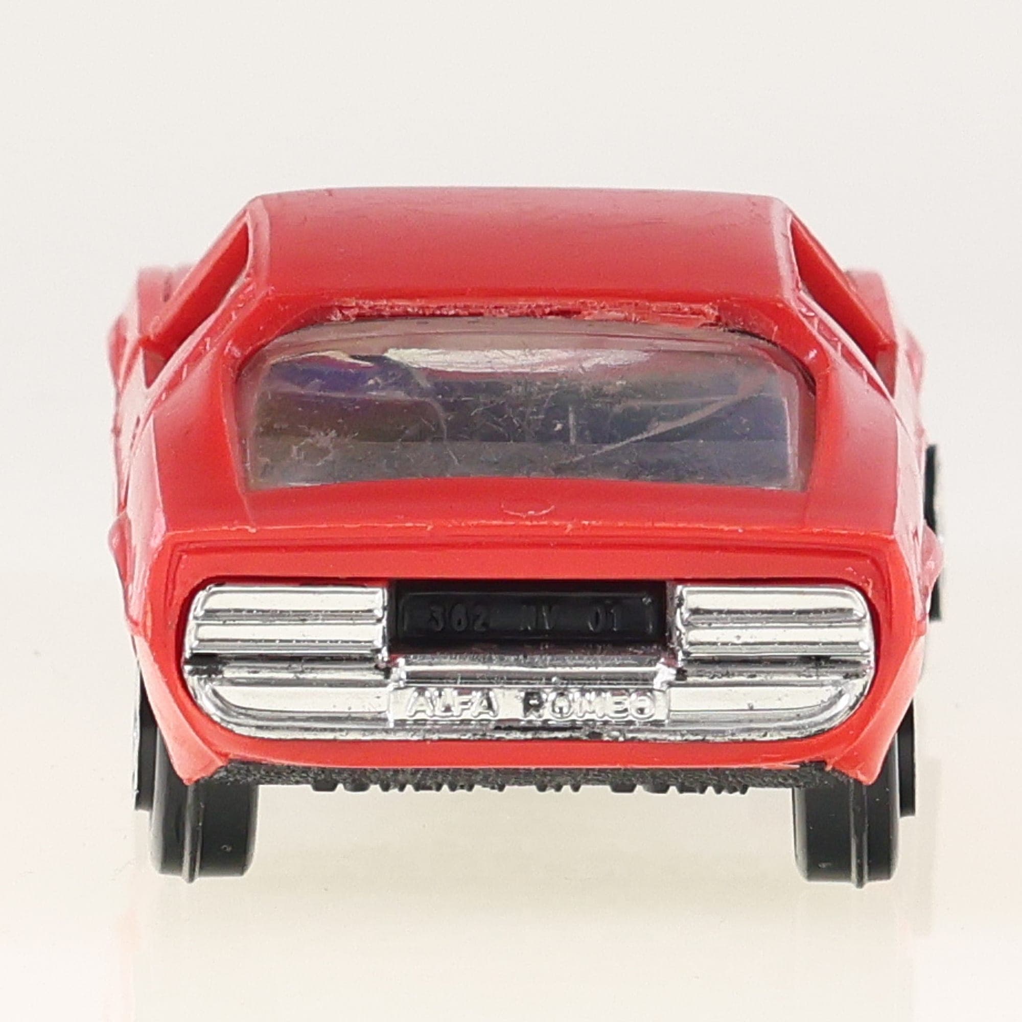 Norev 179 Alfa Romeo Montreal 1/43 Rouge Grade B avec boîte + panneau — miniature 8