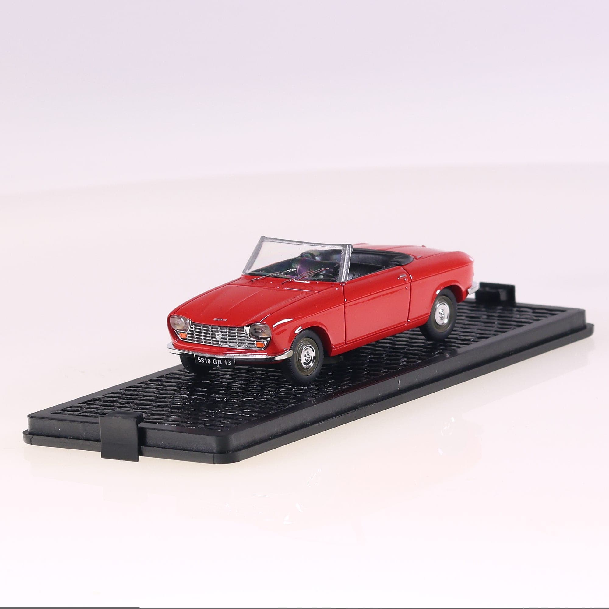 Aquavit 01.1052.E1 Peugeot 204 Cabriolet 1/43 Rouge avec boîte — miniature 12