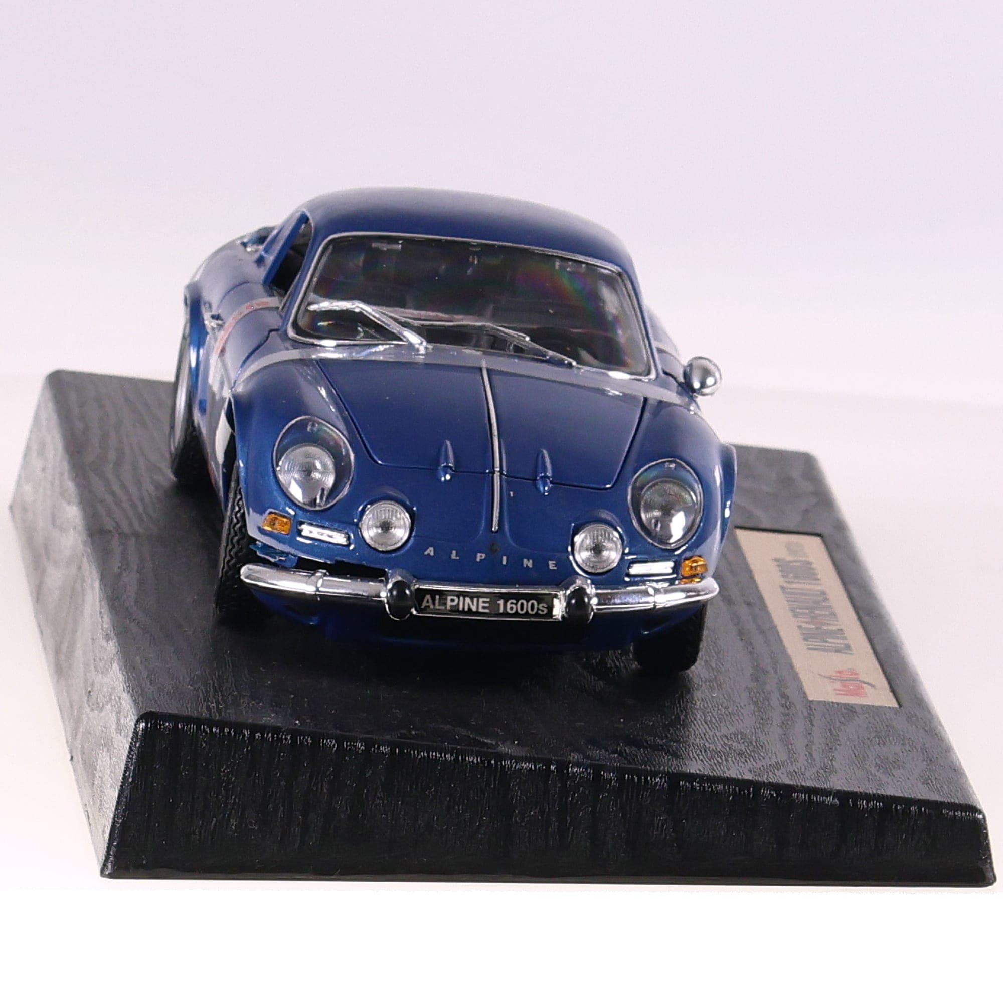 Maisto Renault Alpine 1600S (1971) 1/18 Bleu Grade B avec boîte — miniature 8