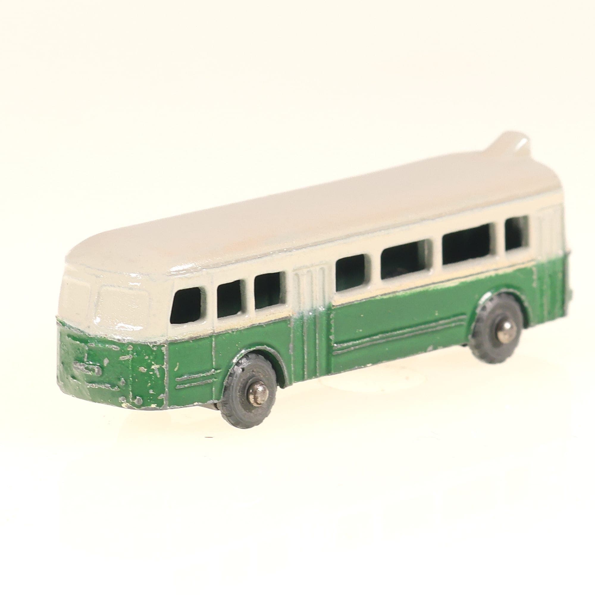 CIJ M1 Renault Autocar 1/87 Vert Grade B sans boîte — miniature 4