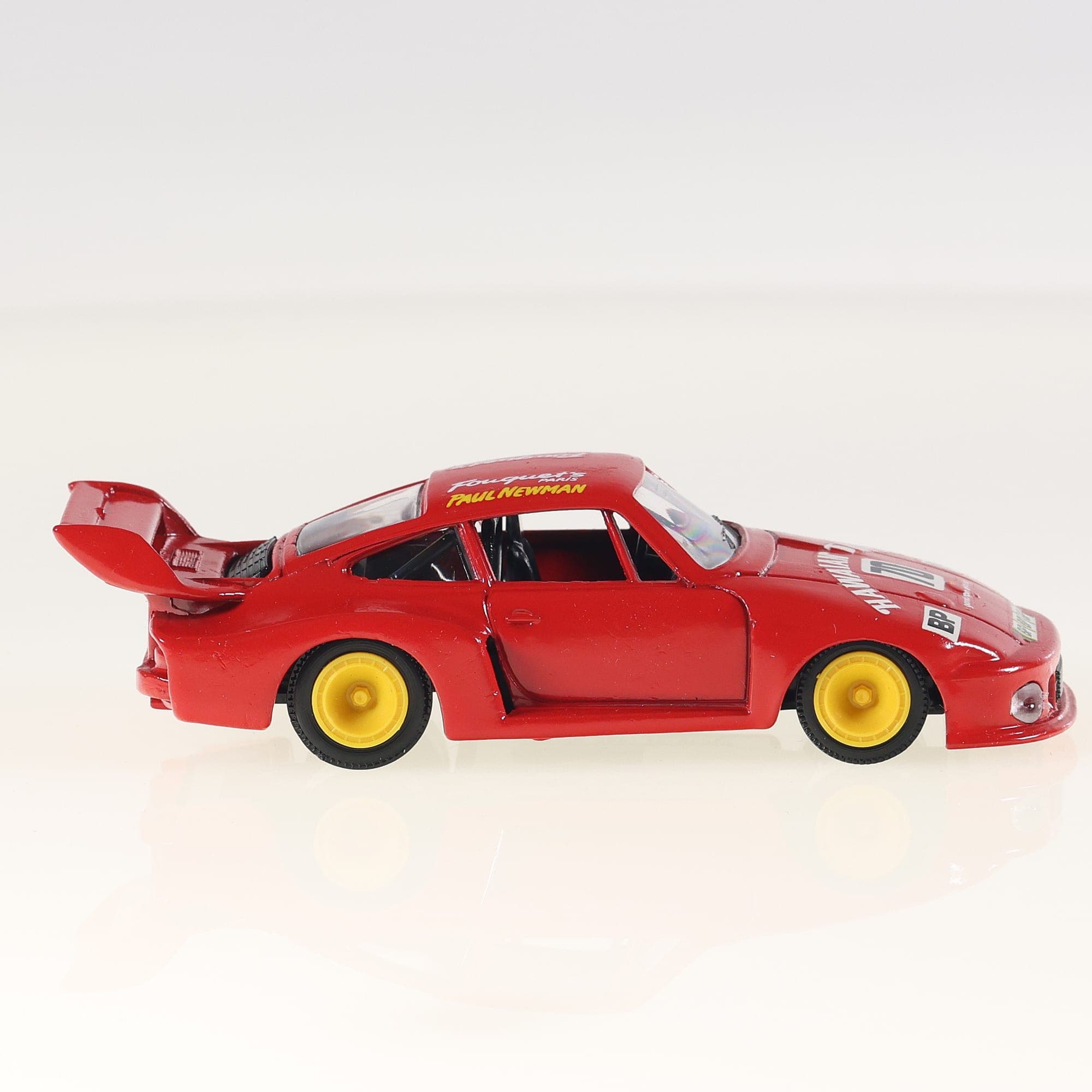 Solido 1032 Porsche 935 Hawaiian Tropic #70 1/43 Rouge avec boîte — miniature 10