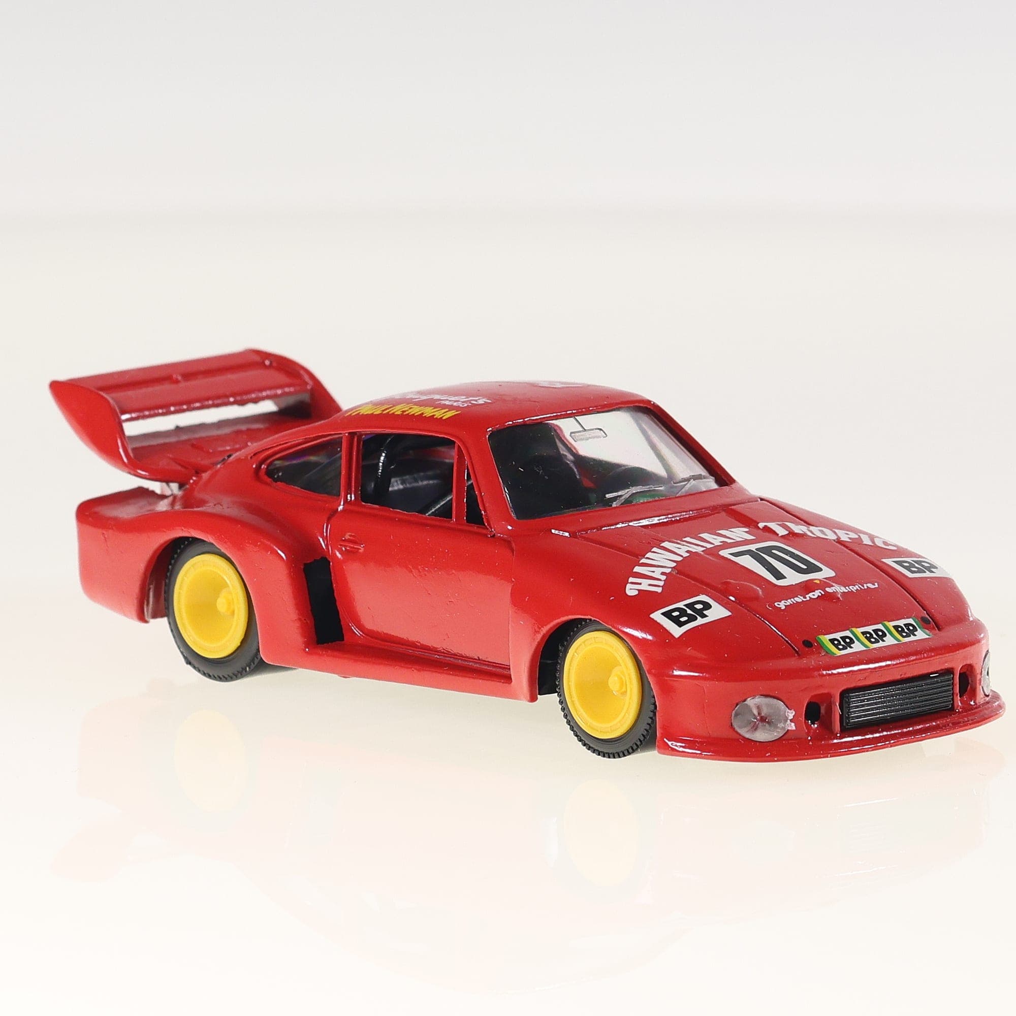 Solido 1032 Porsche 935 Hawaiian Tropic #70 1/43 Rouge avec boîte — miniature 11