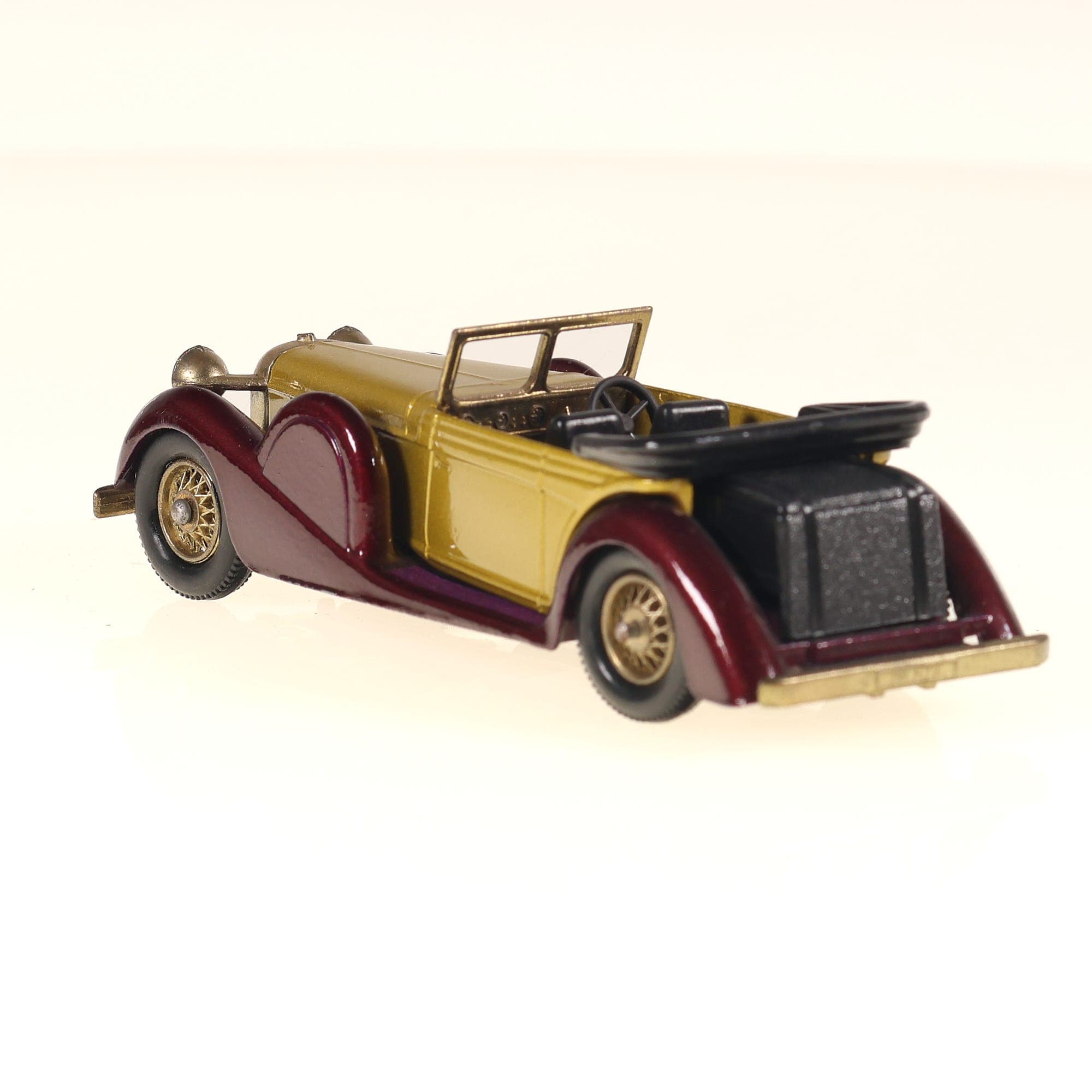 Matchbox Y-11 Lagonda 1938 Lagonda Drophead Coupé 1/43 jaune et bordeaux avec bo — miniature 7