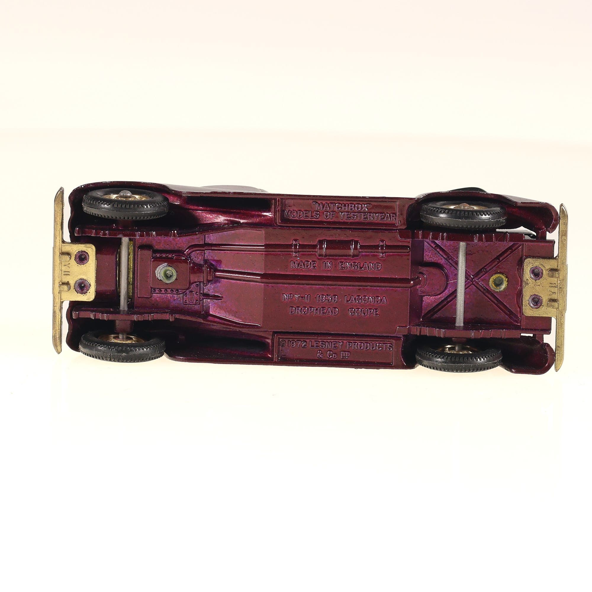 Matchbox Y-11 Lagonda 1938 Lagonda Drophead Coupé 1/43 jaune et bordeaux avec bo — miniature 14