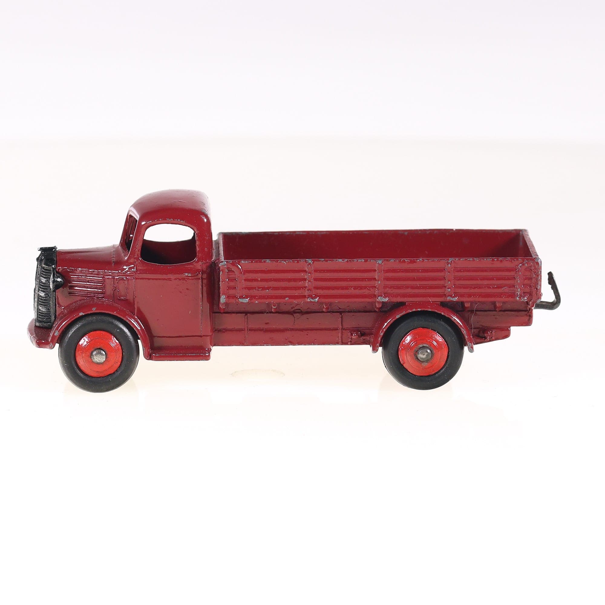 Dinky Toys 30J Austin wagon 1/50 Bordeaux Grade B sans boîte