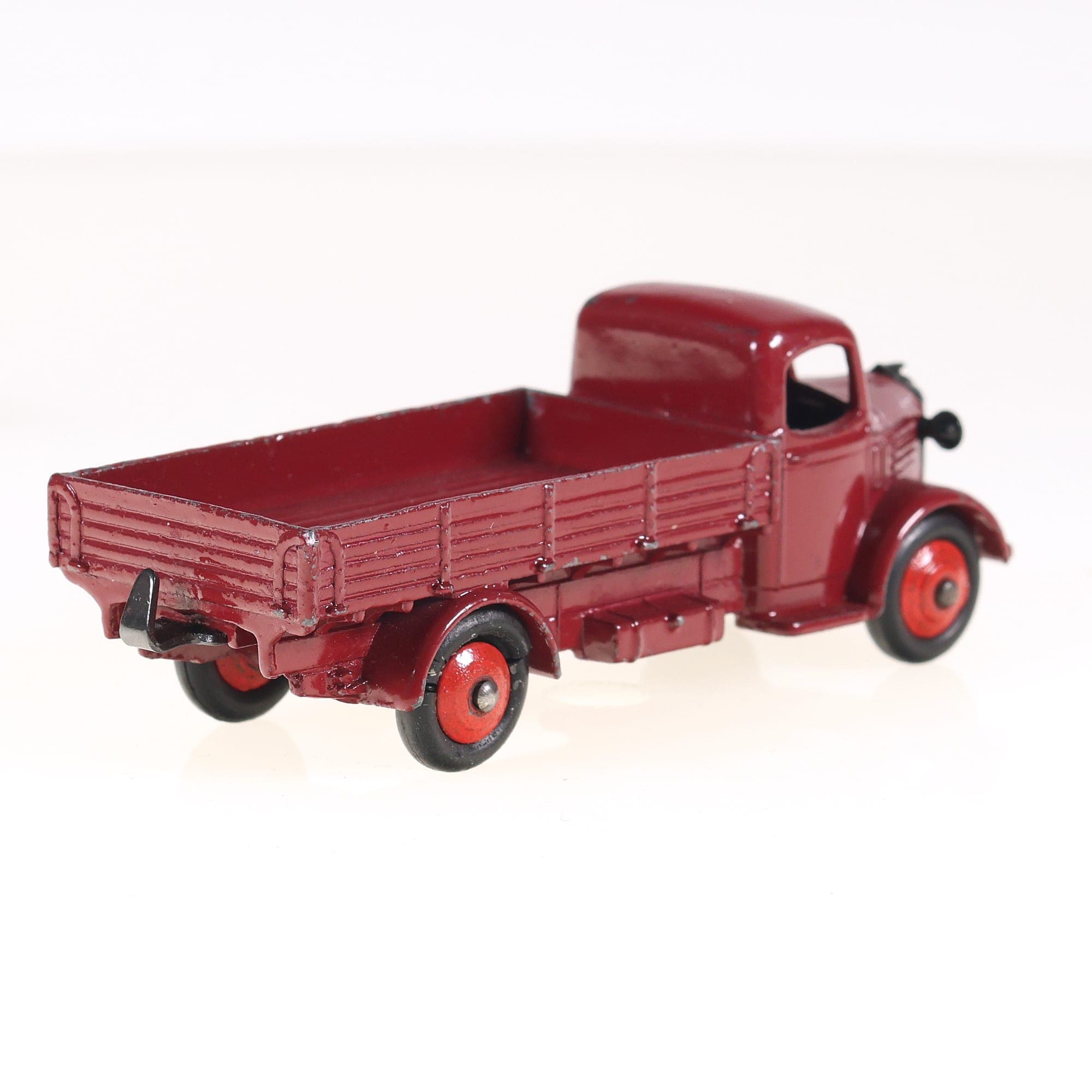 Dinky Toys 30J Austin wagon 1/50 Bordeaux Grade B sans boîte — miniature 4