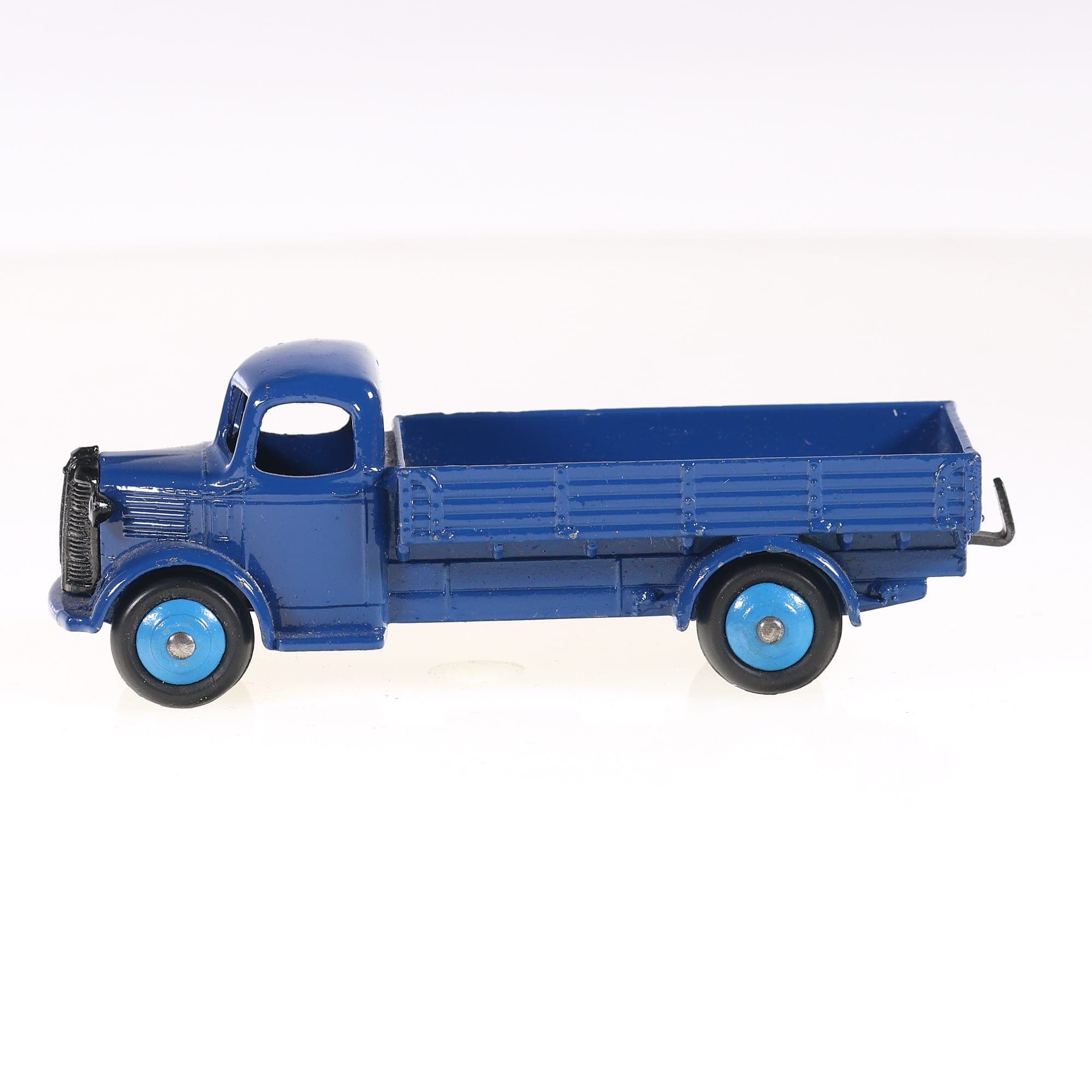 Dinky Toys 30J Austin wagon 1/50 Bleu Grade B sans boîte