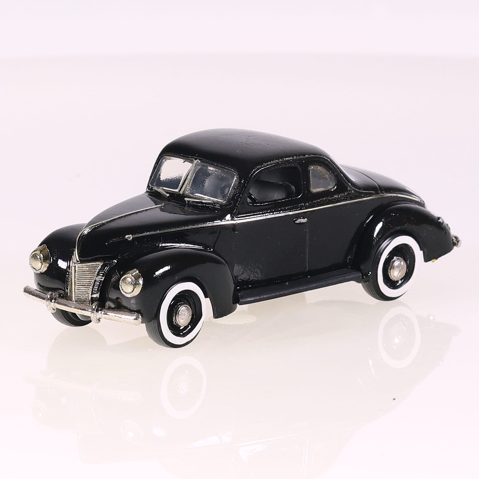 Auto Buff n°8 Ford Coupé 1940 1/43 Noir avec boîte — miniature 9