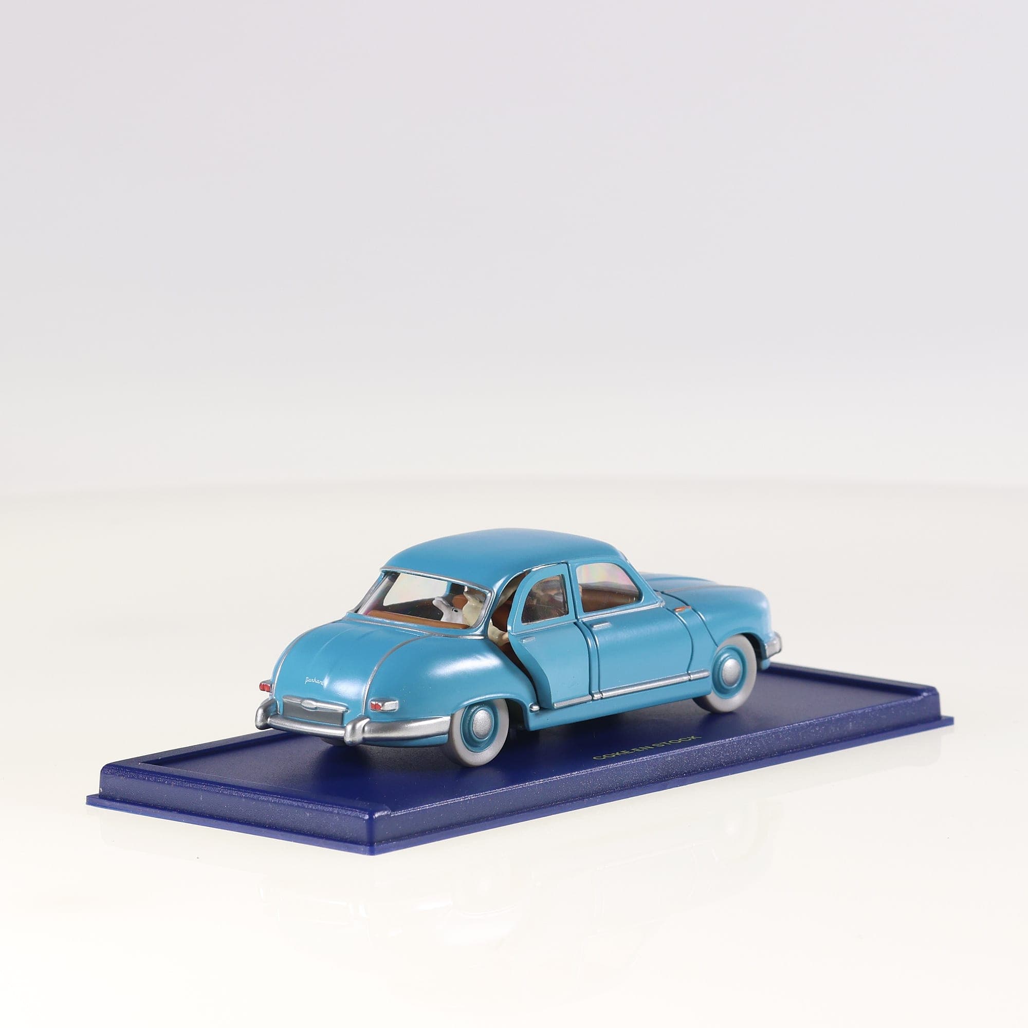 Atlas Tintin 2 118 055 Panhard Taxi Dyna Z 1954 1/43 Bleu clair avec boîte — miniature 10