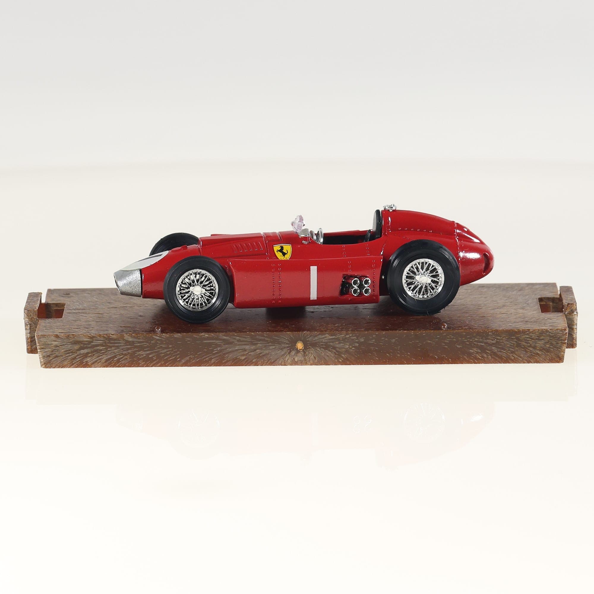 Brumm Lancia-Ferrari D50 1955 HP 270 R76  #1 1/43 Rouge avec boîte — miniature 2