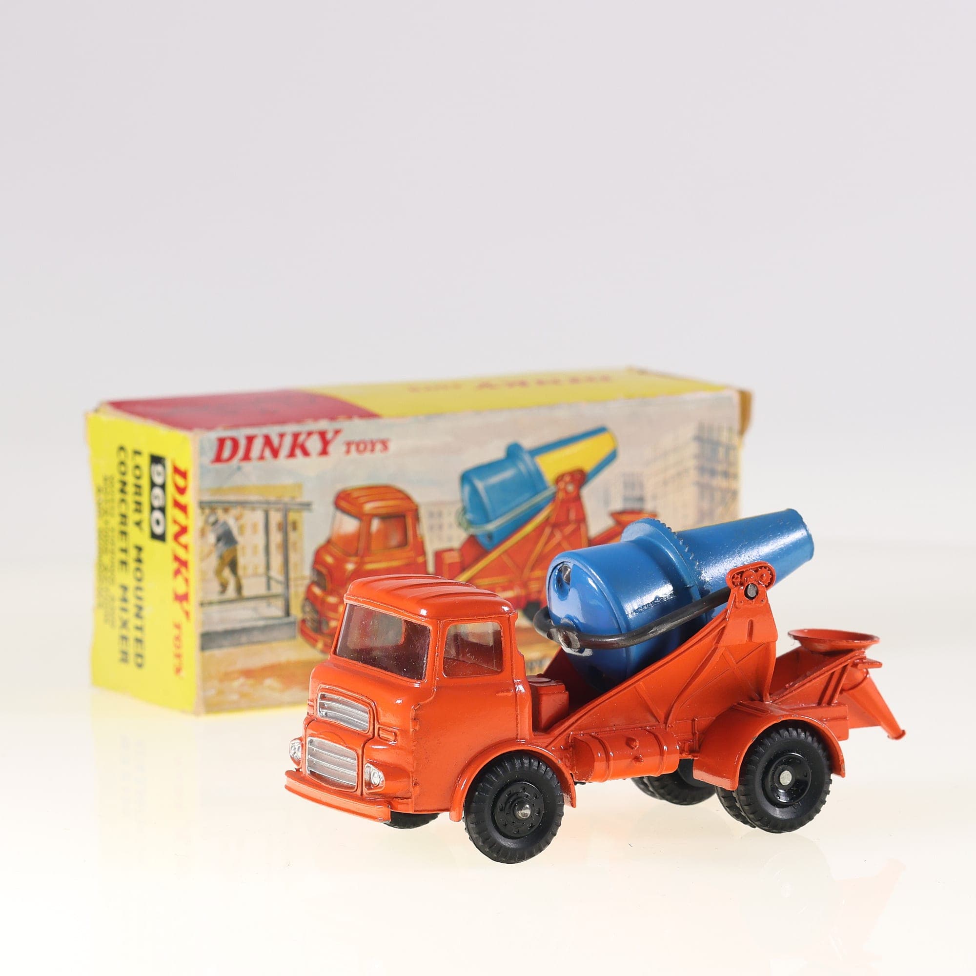 Dinky Toys 960 Albion Chieftain Lorry Mounted Concrete Mixer 1/43 Orange et bleu