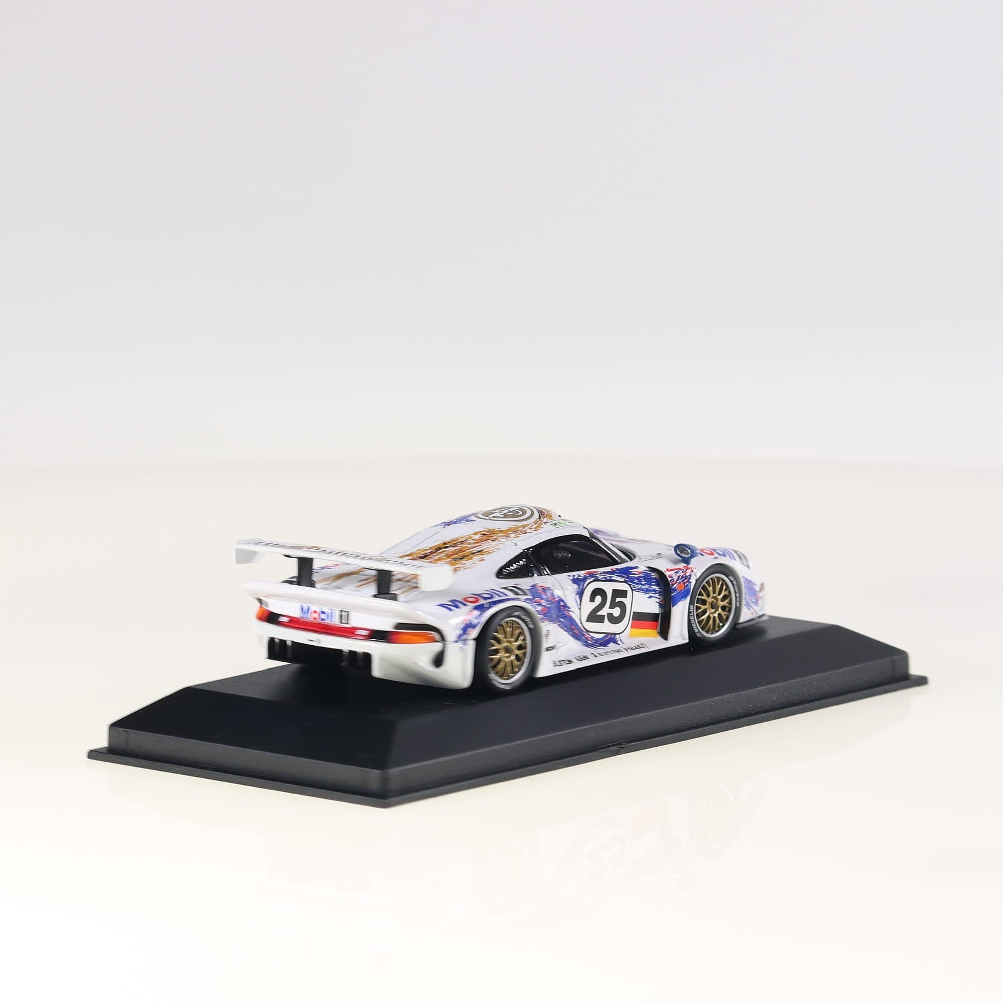 Minichamps Porsche 911 GT1 Le Mans 1996 #25 1/43 Blanc / Bleu avec boîte — miniature 10