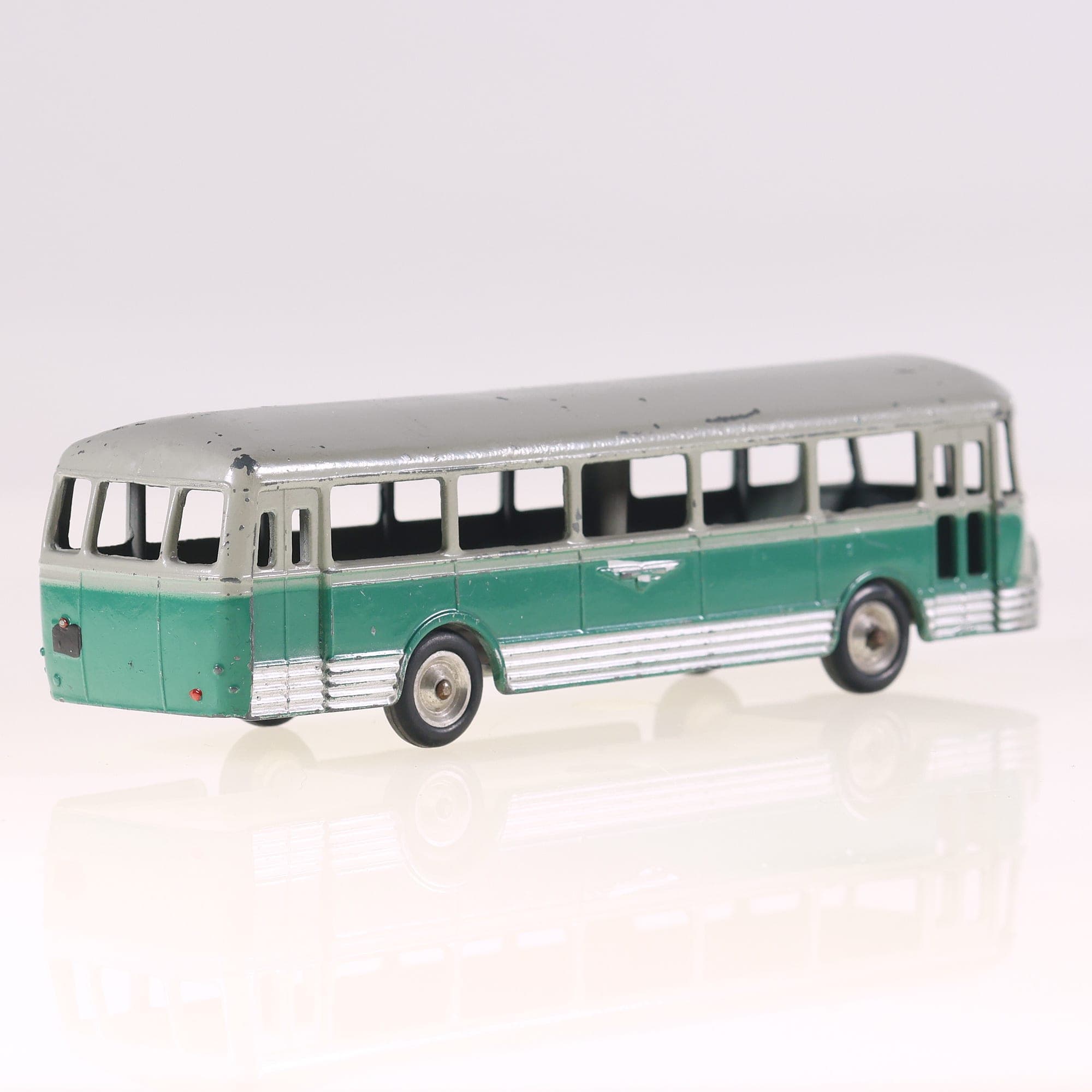 Solido Autocar Chausson 14,5 cm Vert et crème état B  — miniature 5