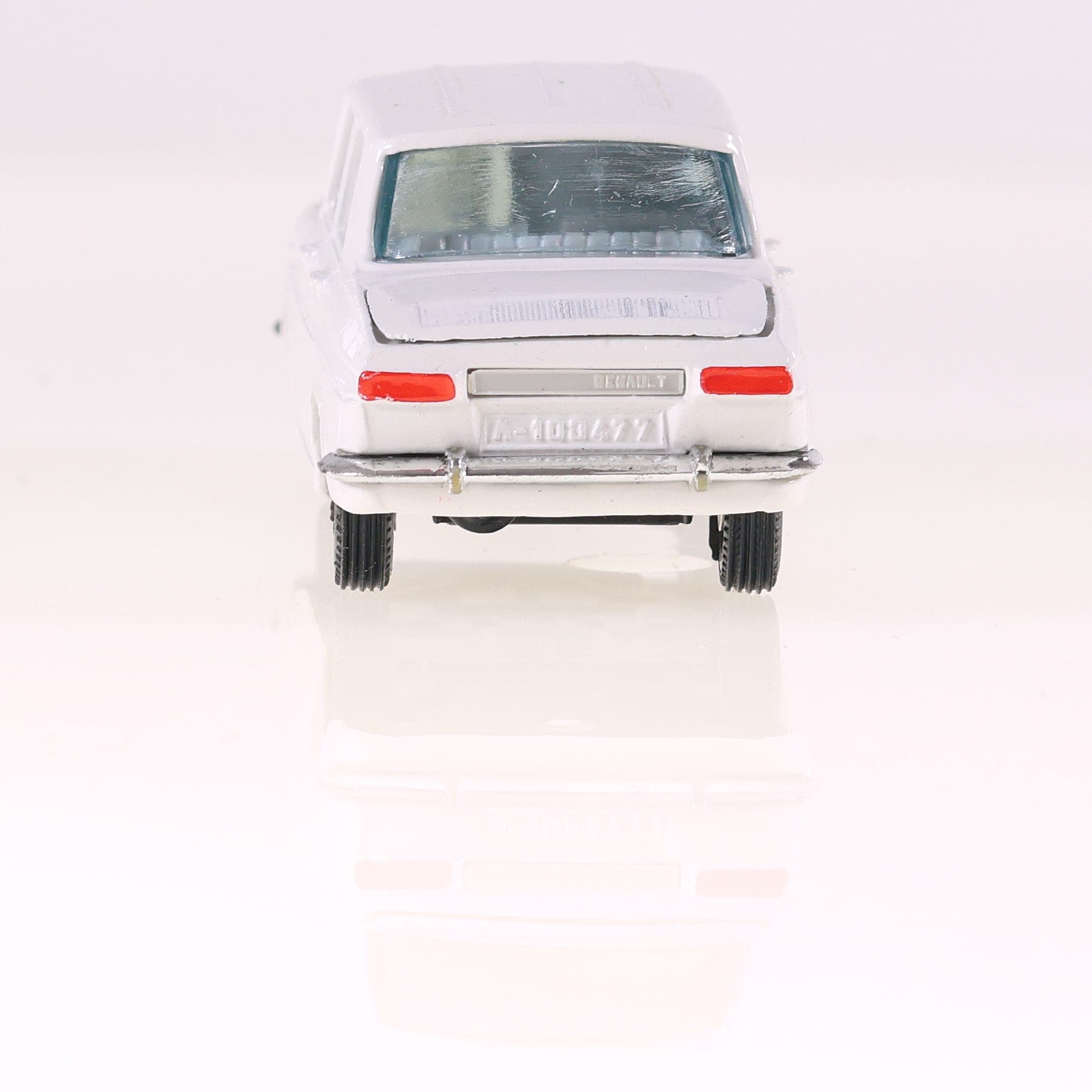 JOAL 104 Renault R10 1/43 Blanc avec boîte — miniature 4