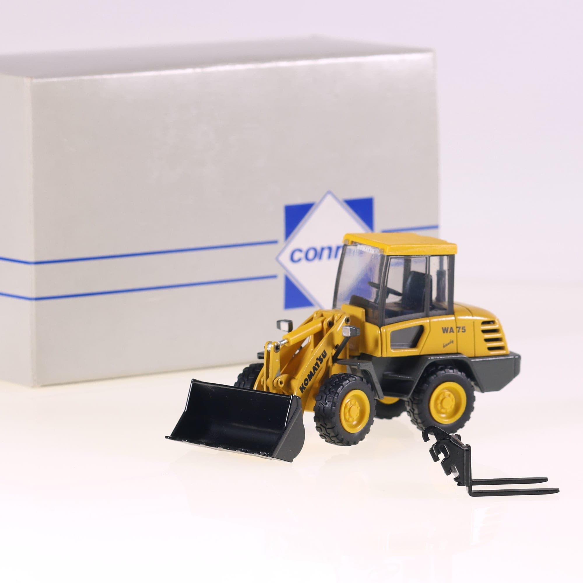 Conrad Komatsu WA 75 Jaune avec boîte