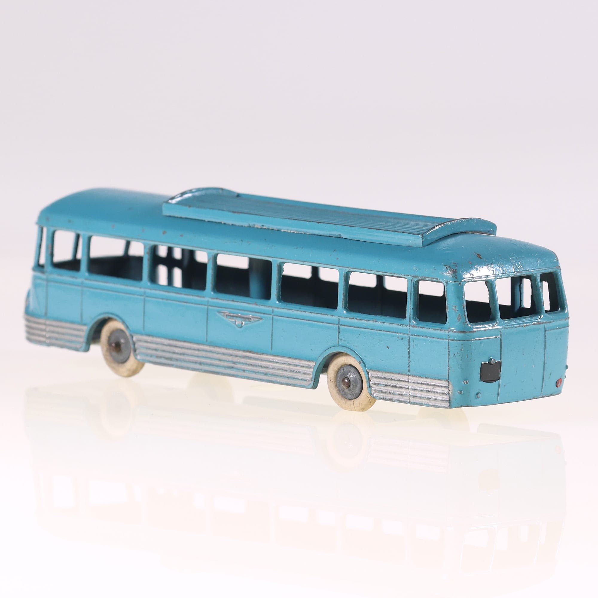 Solido Autocar Chausson 15 cm Bleu état C — miniature 3