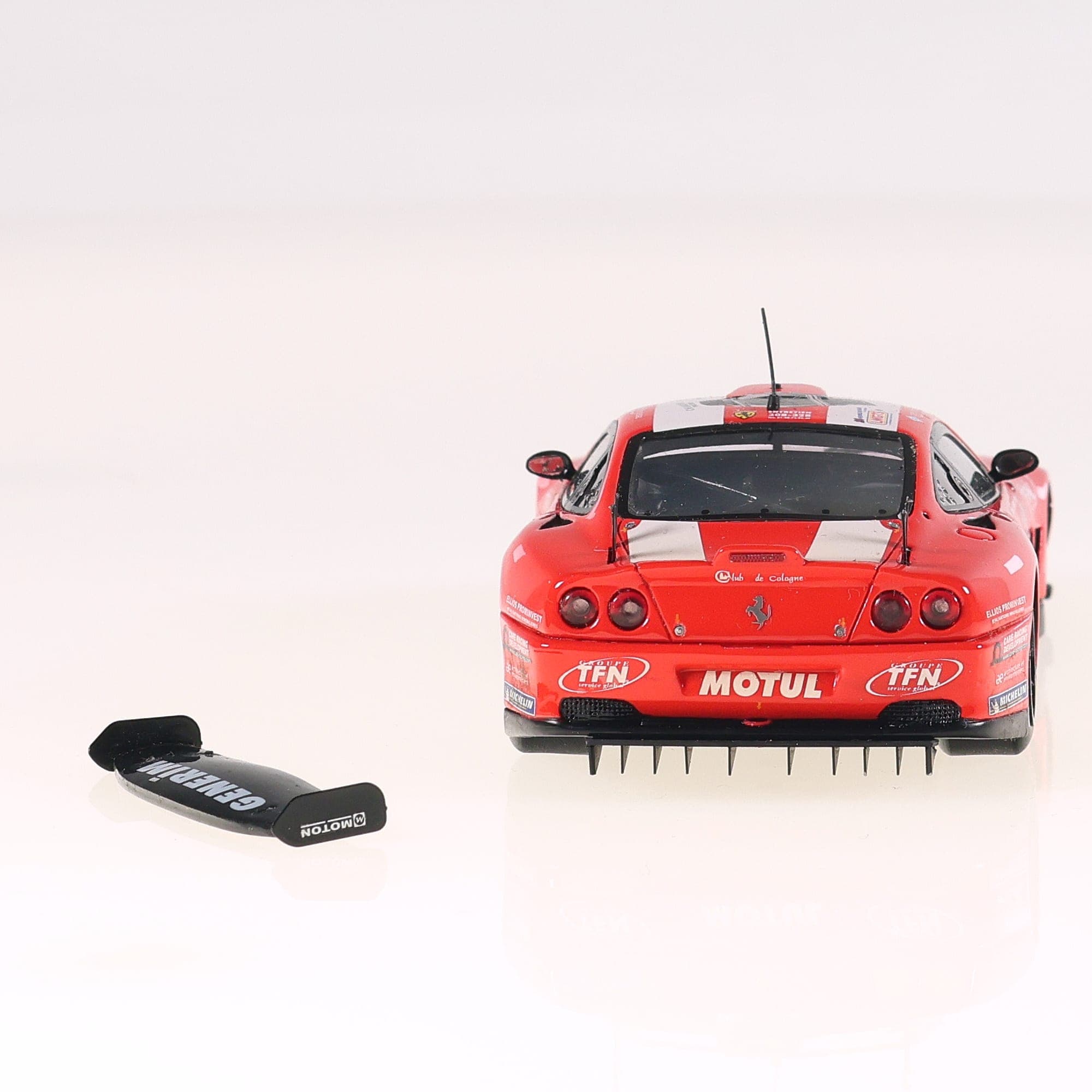 Red Line Models RL028 Ferrari F550 Maranello #69 Le Mans 2004 1/43 Rouge  — miniature 4