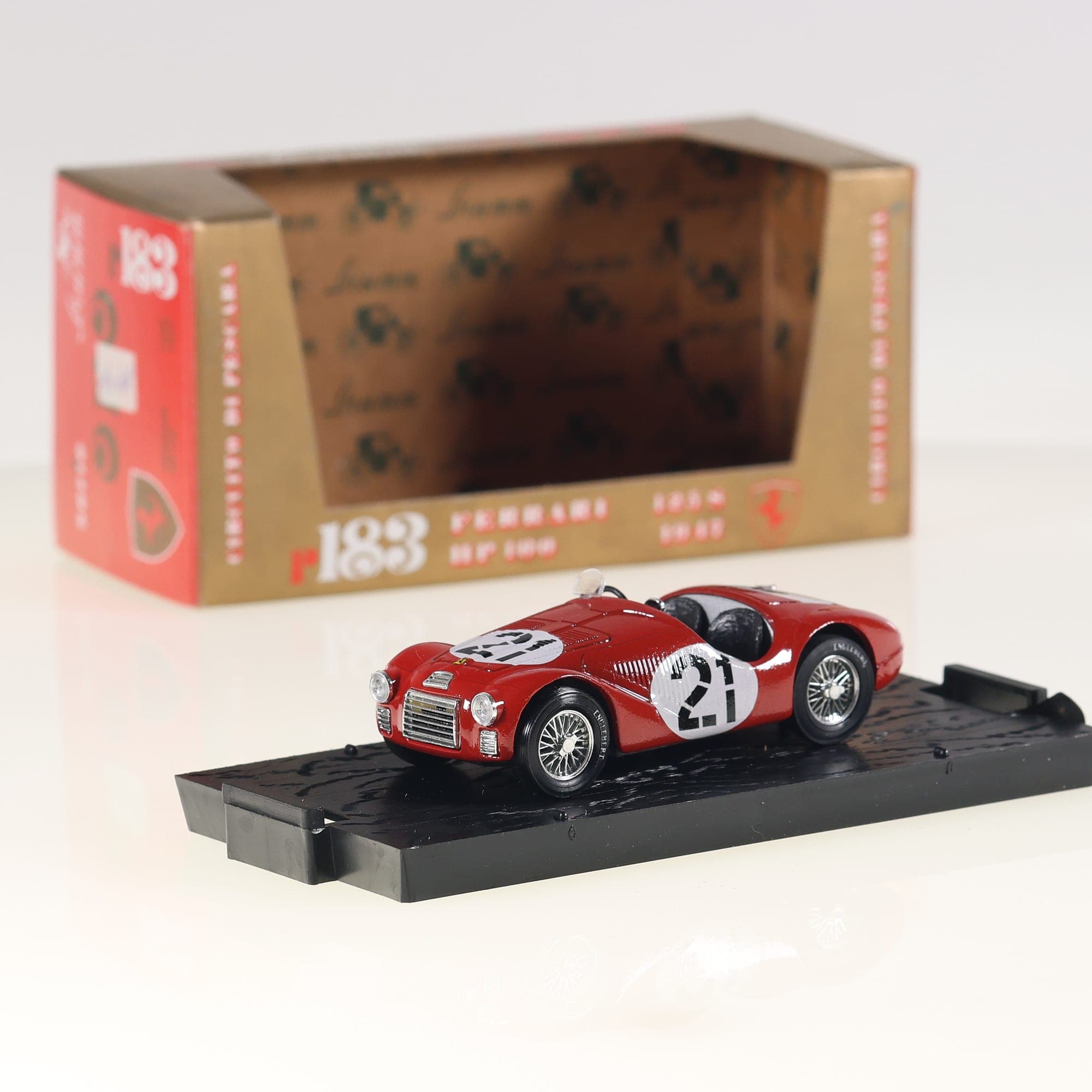 Brumm r183 Ferrari 125 S HP 100 1947 #21 1/43 Rouge avec boîte