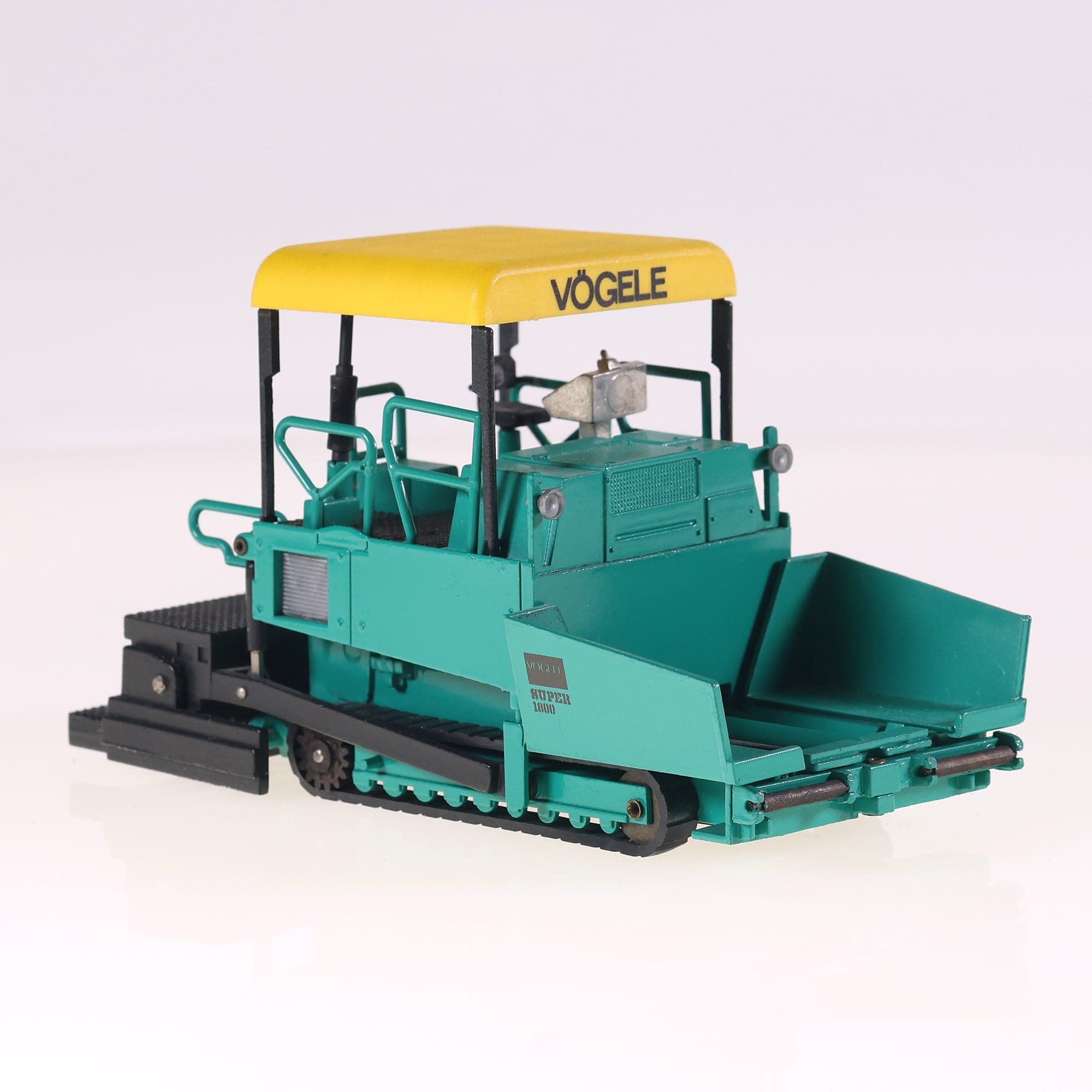 NZG 385 Vögele Super 1800 Finisseur de route - Road Paver 1/50  — miniature 11