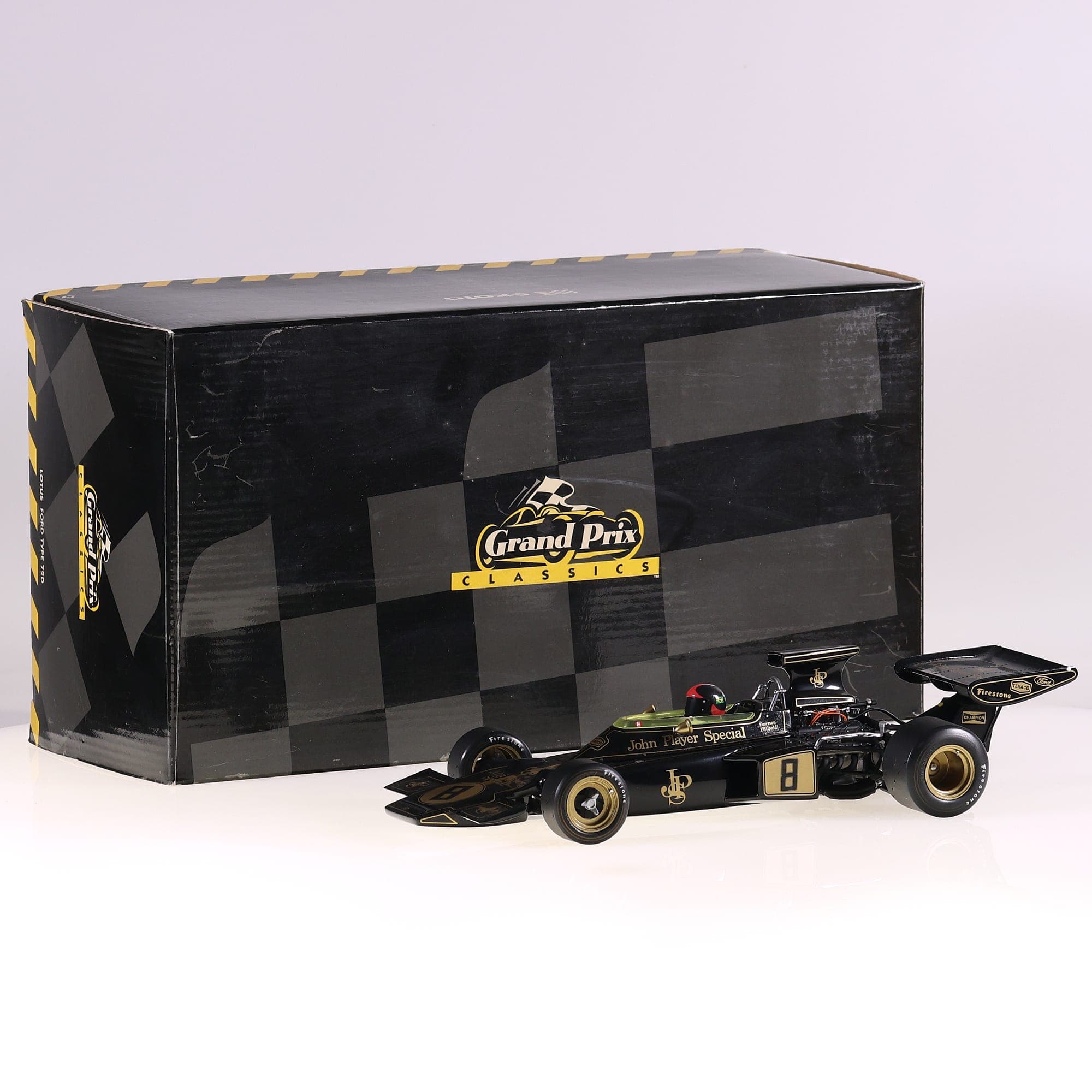 Exoto Ford Lotus type 72D #8 1/18 Noir avec boîte