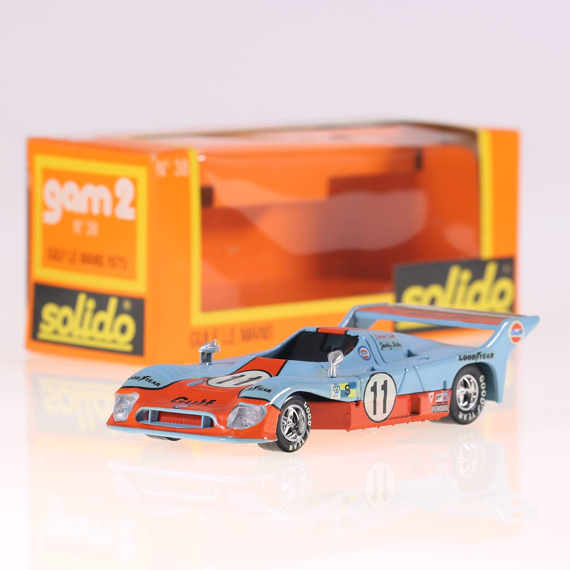 Solido 38 Gulf Le Mans 1975 #11 1/43 Bleu Gulf / Orange neuf avec boîte