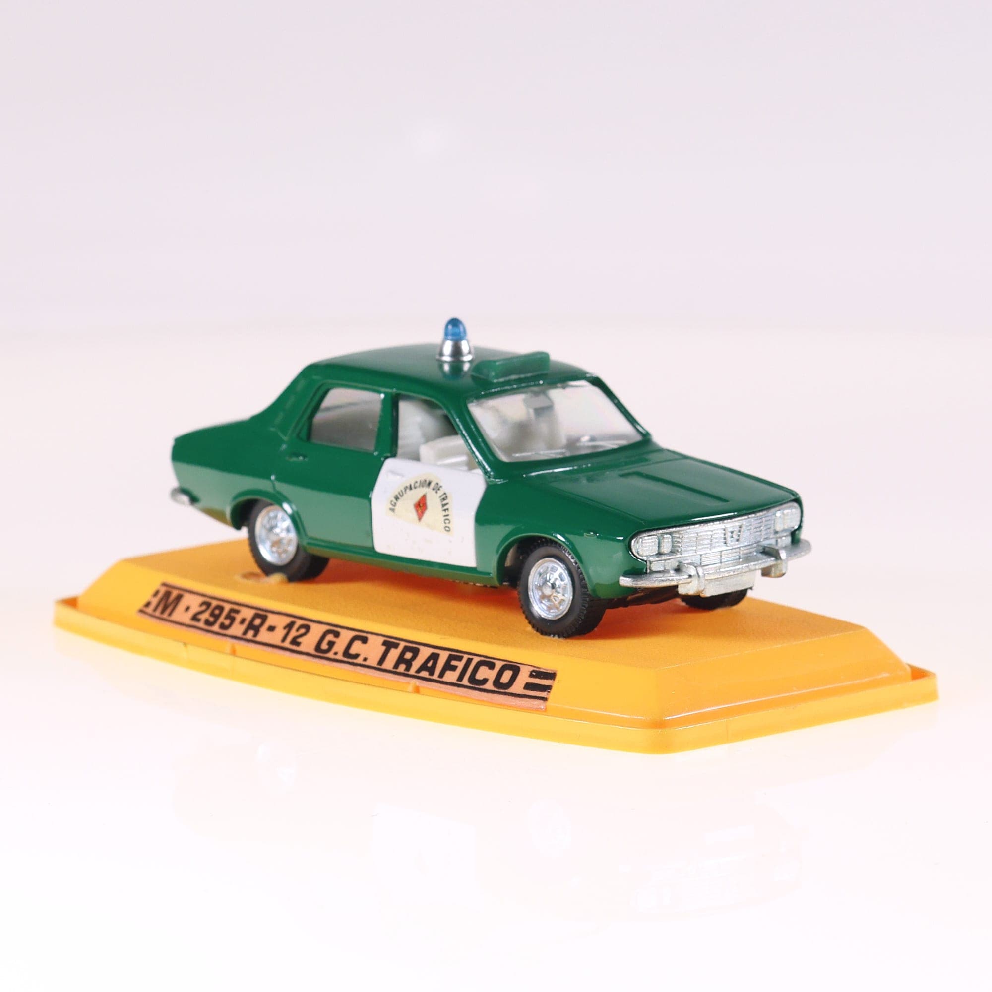 Pilen Renault M-295-R-12 G.C.Trafico 1/43  — miniature 10