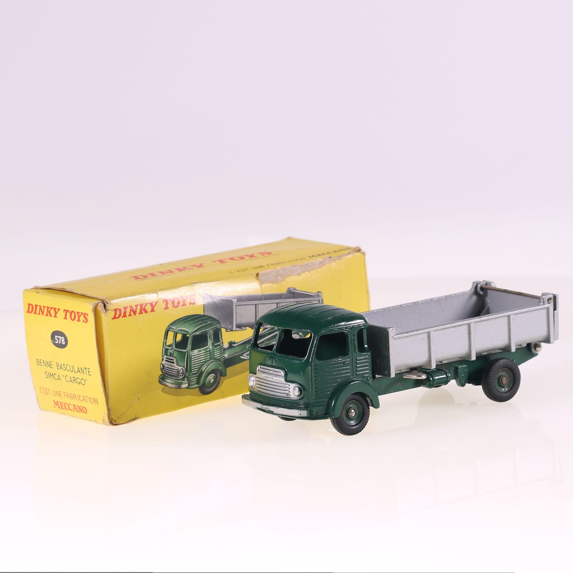 Dinky Toys 578 Simca Cargo Benne basculante  1/43 Vert Grade B avec boîte
