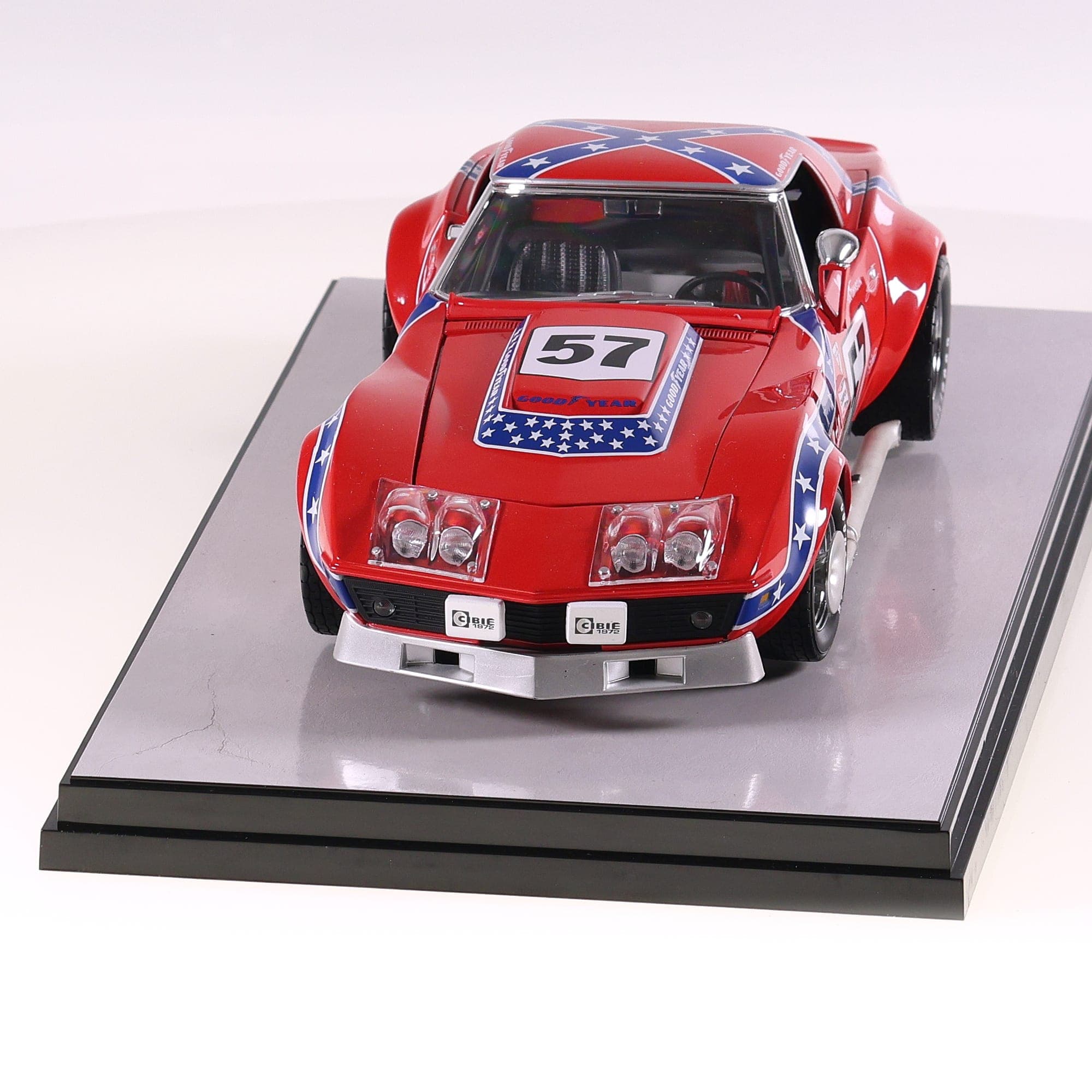 Carousel 1 4601 Chevrolet Corvette L-88  - Sebring 12 H  4th oa  1st GT #57 1972 — miniature 9