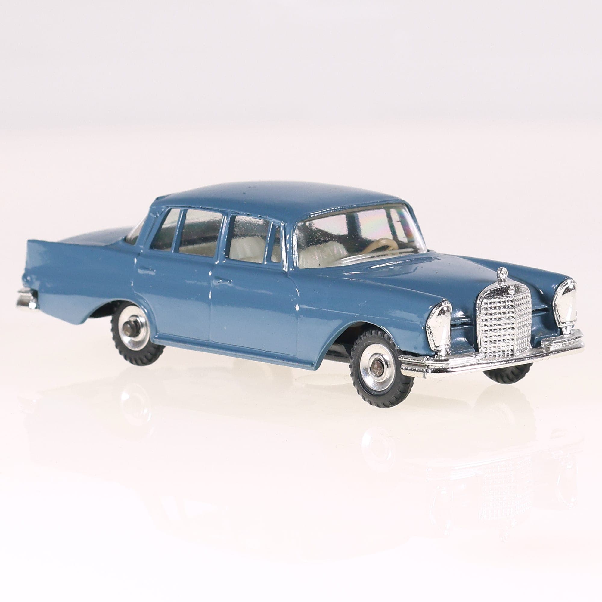 Dinky Toys GB n° 186 Mercedes-Benz 220 SE 1/43 Bleu pétrole avec boîte — miniature 11