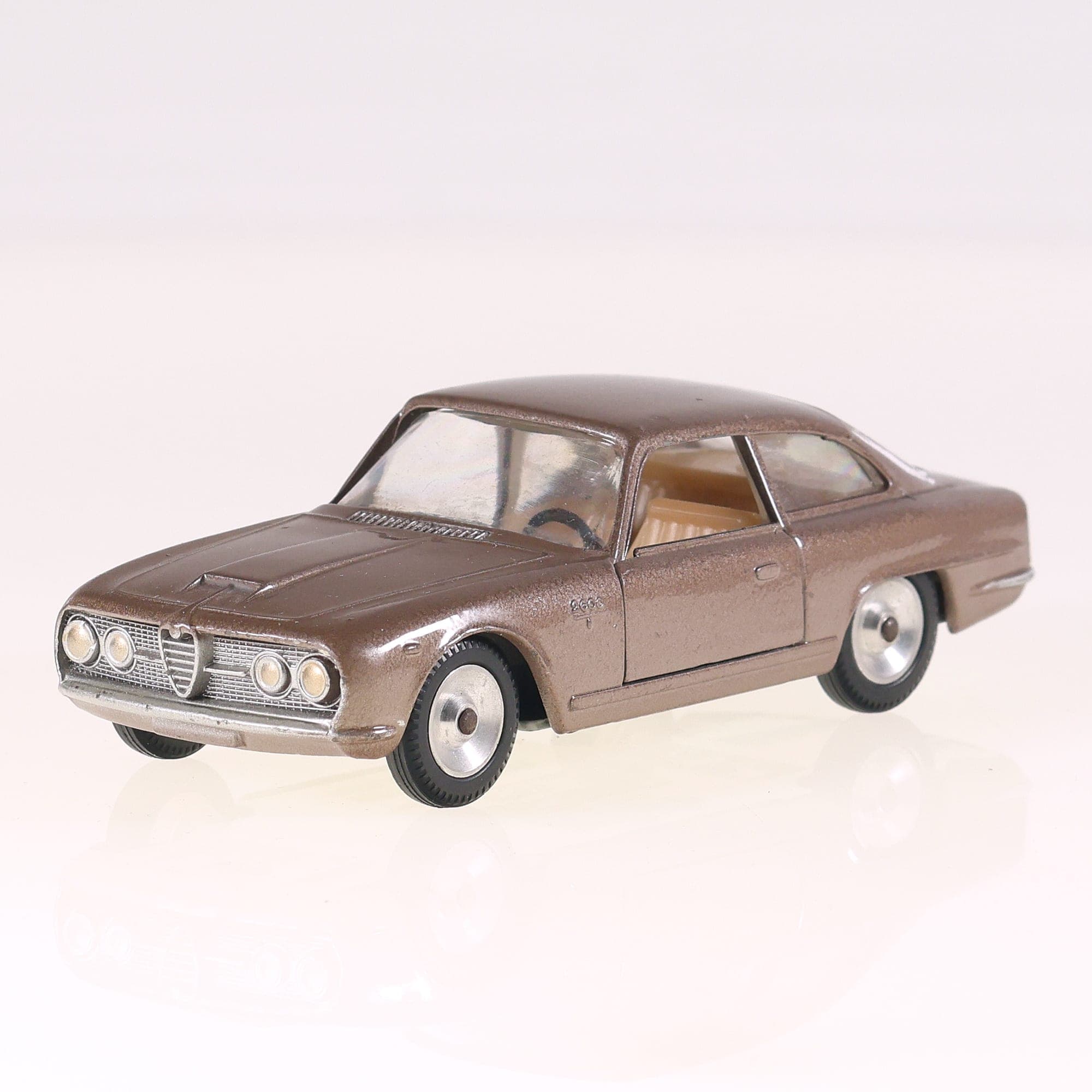 Solido 125 Alfa-Romeo 2600 Coupé 1/43 Bronze sans boîte — photo 1