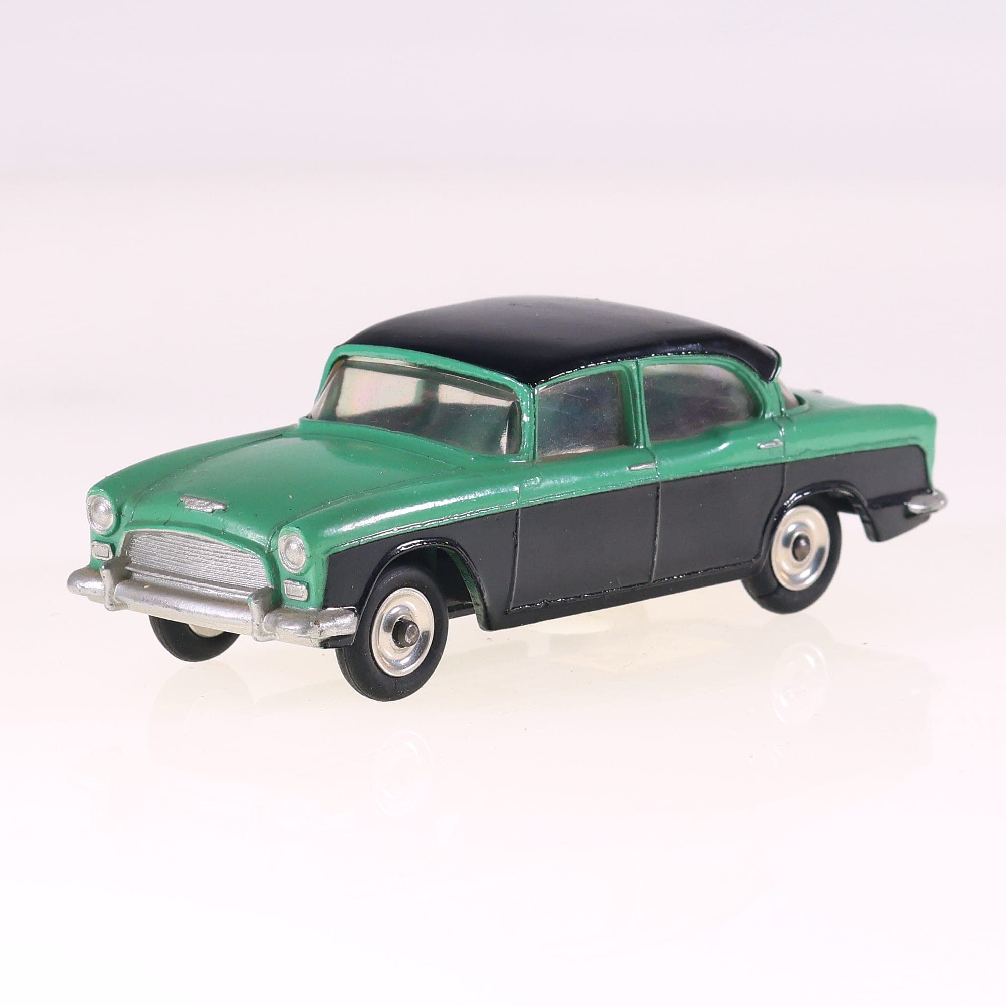 Dinky Toy GB 165 Humber Hawk 1/43 verte et noire état A — miniature 9